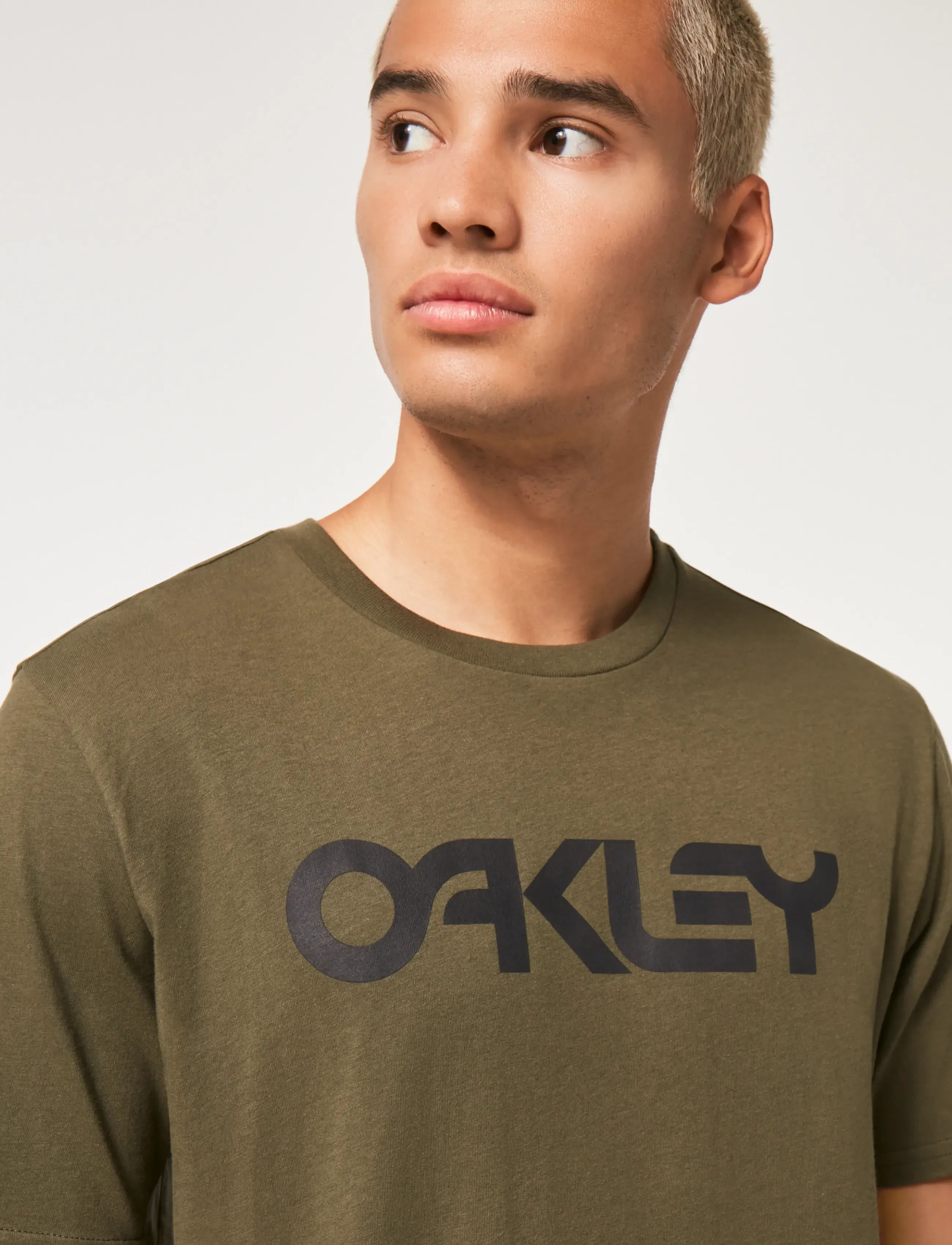 OAKLEY - MARK II TEE 2.0 - t-shirts - new dark brush/black - 4