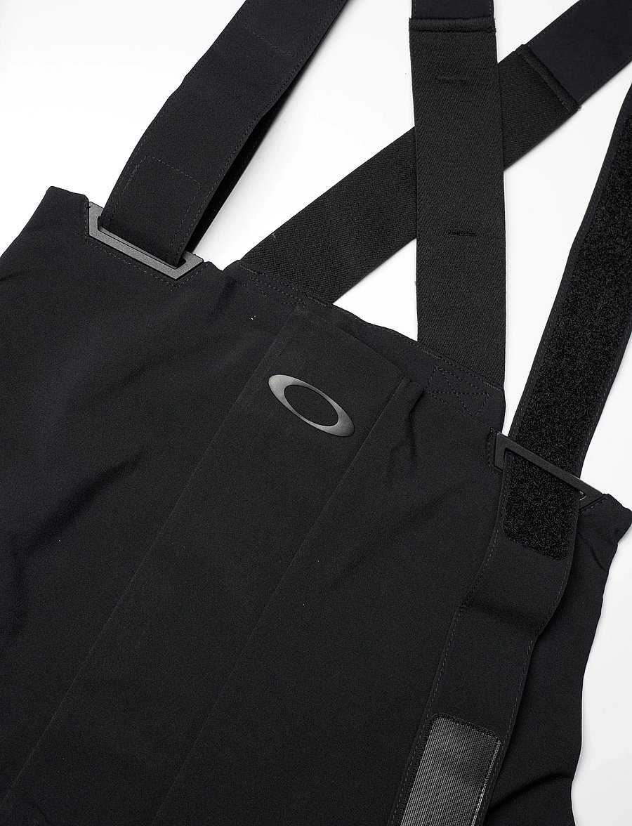 OAKLEY - UNBOUND GORE-TEX SHELL BIB - hiihto- & lasketteluhousut - blackout - 4