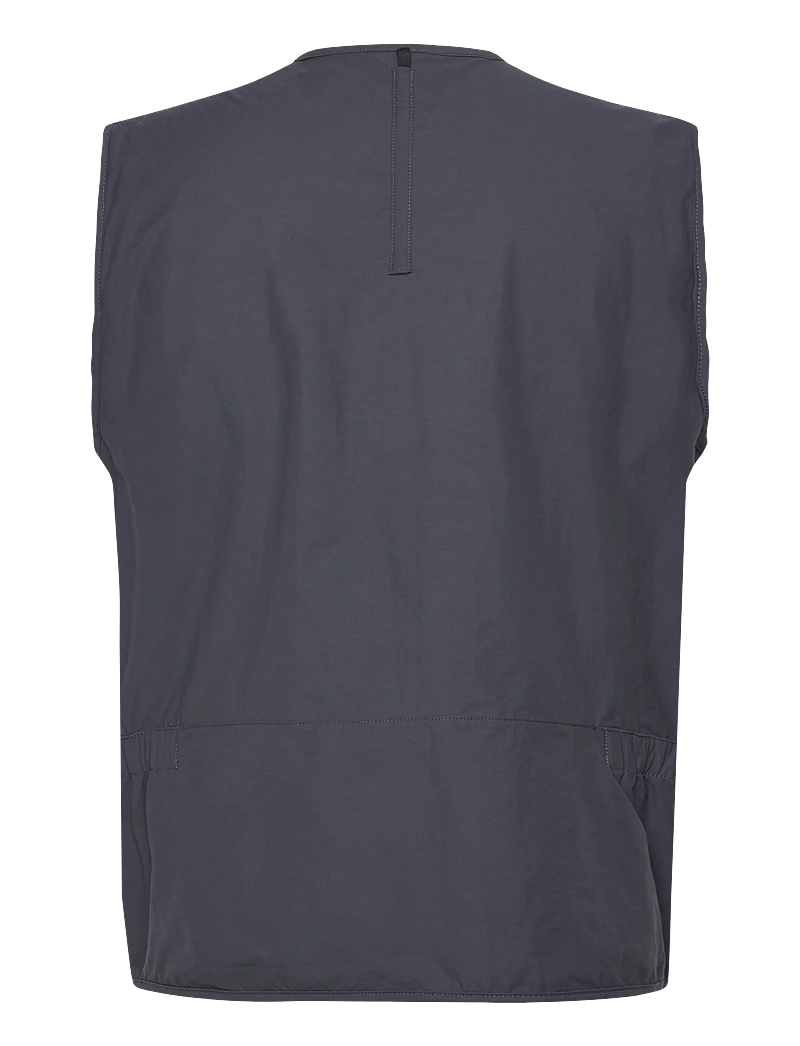 OAKLEY - RESERVE UTILITY VEST - västar - graphite - 1