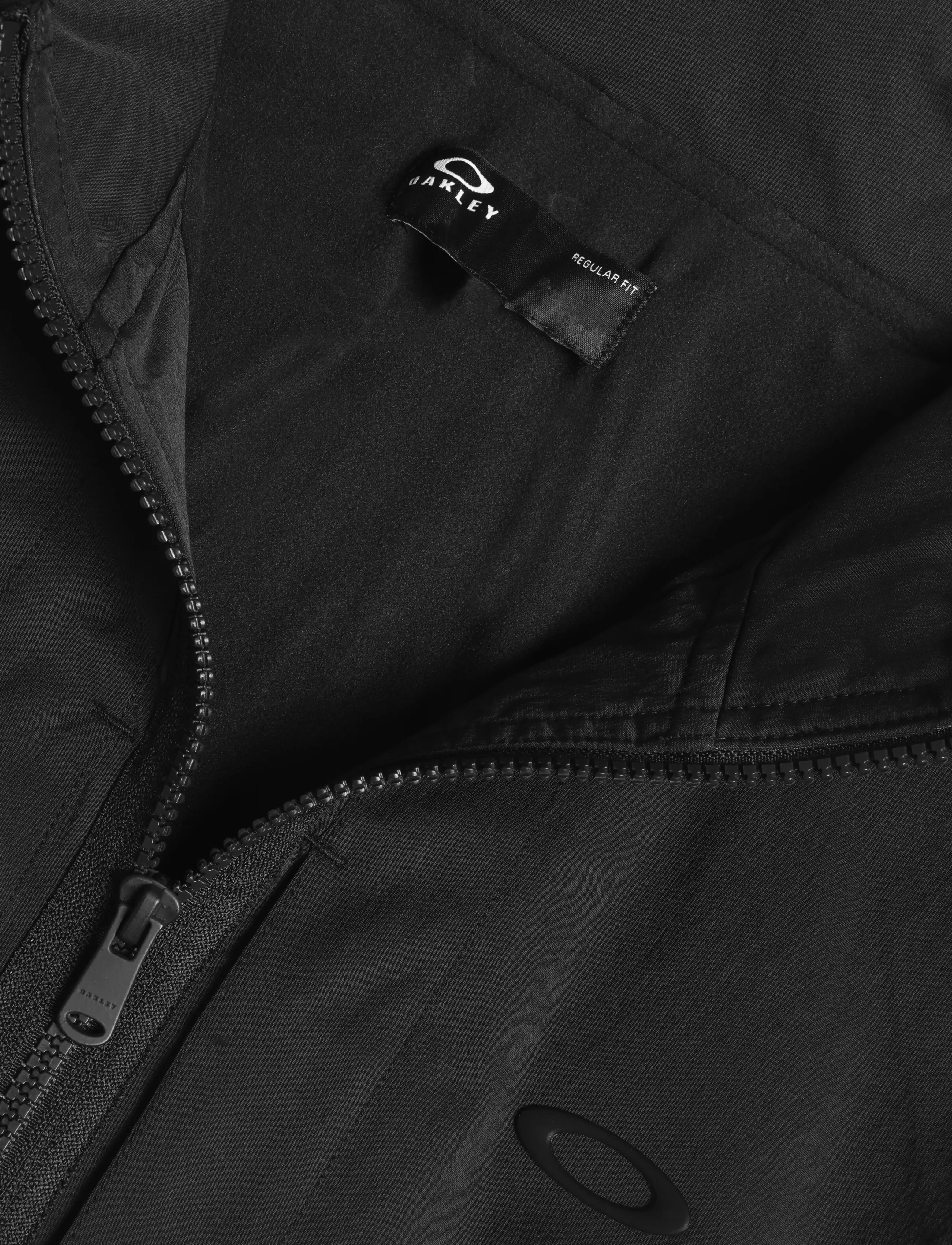 OAKLEY - DRIVEN ELEMENT VEST - pitch black - 5
