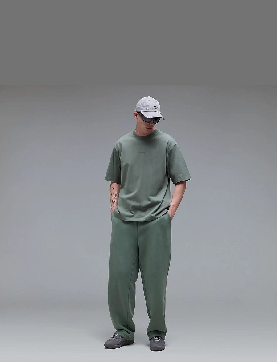 OAKLEY - SOHO GEN SS TEE - tops & t-shirts - aviator green - 2