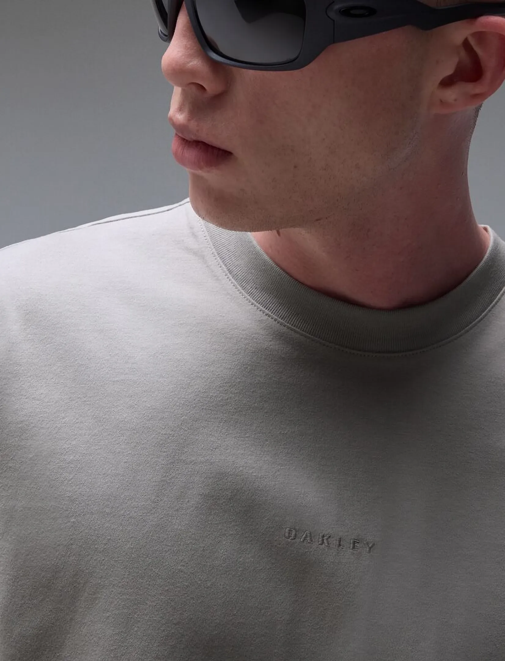 OAKLEY - SOHO GEN SS TEE - cement - 0