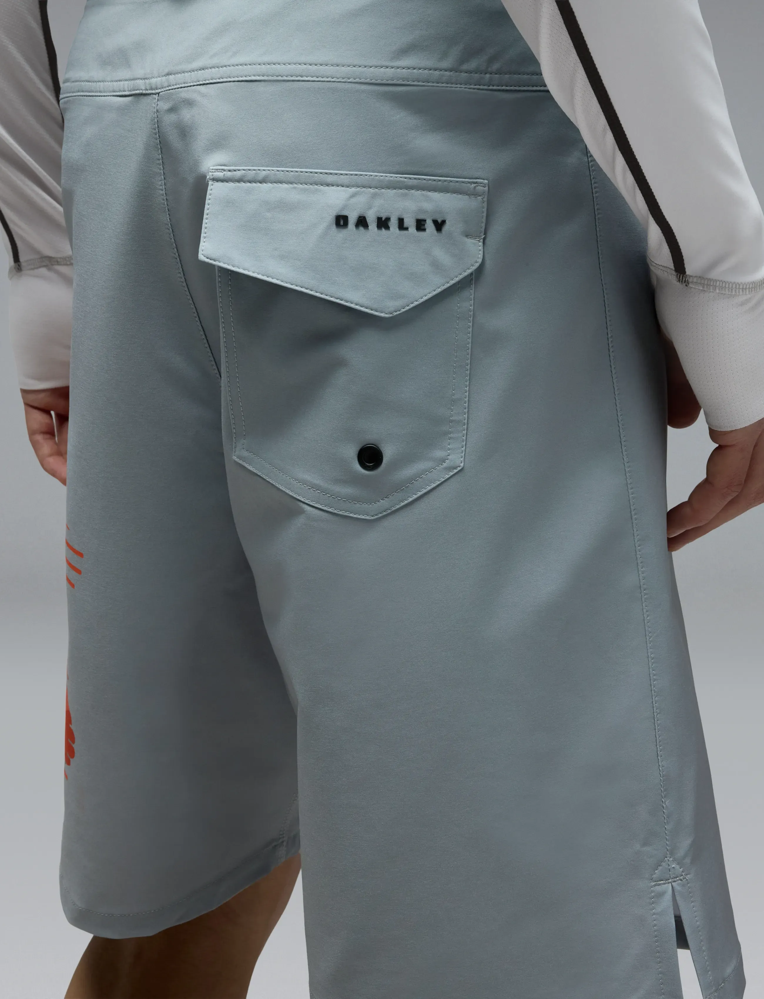 OAKLEY - HIBISCUS 20'' BOARDSHORT - badehosen - cement - 5