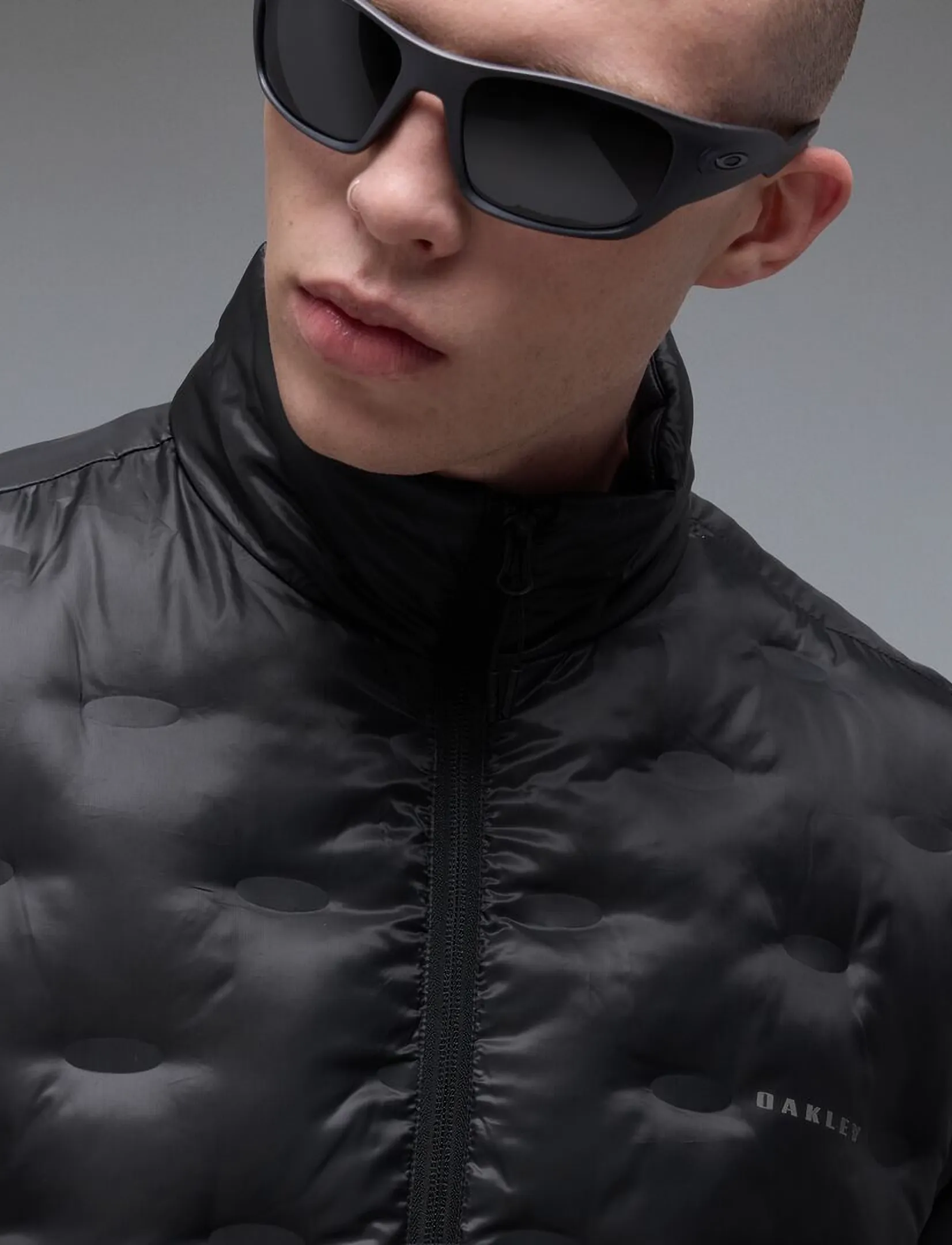 OAKLEY - WHIRL SZN JACKET - pitch black - 4