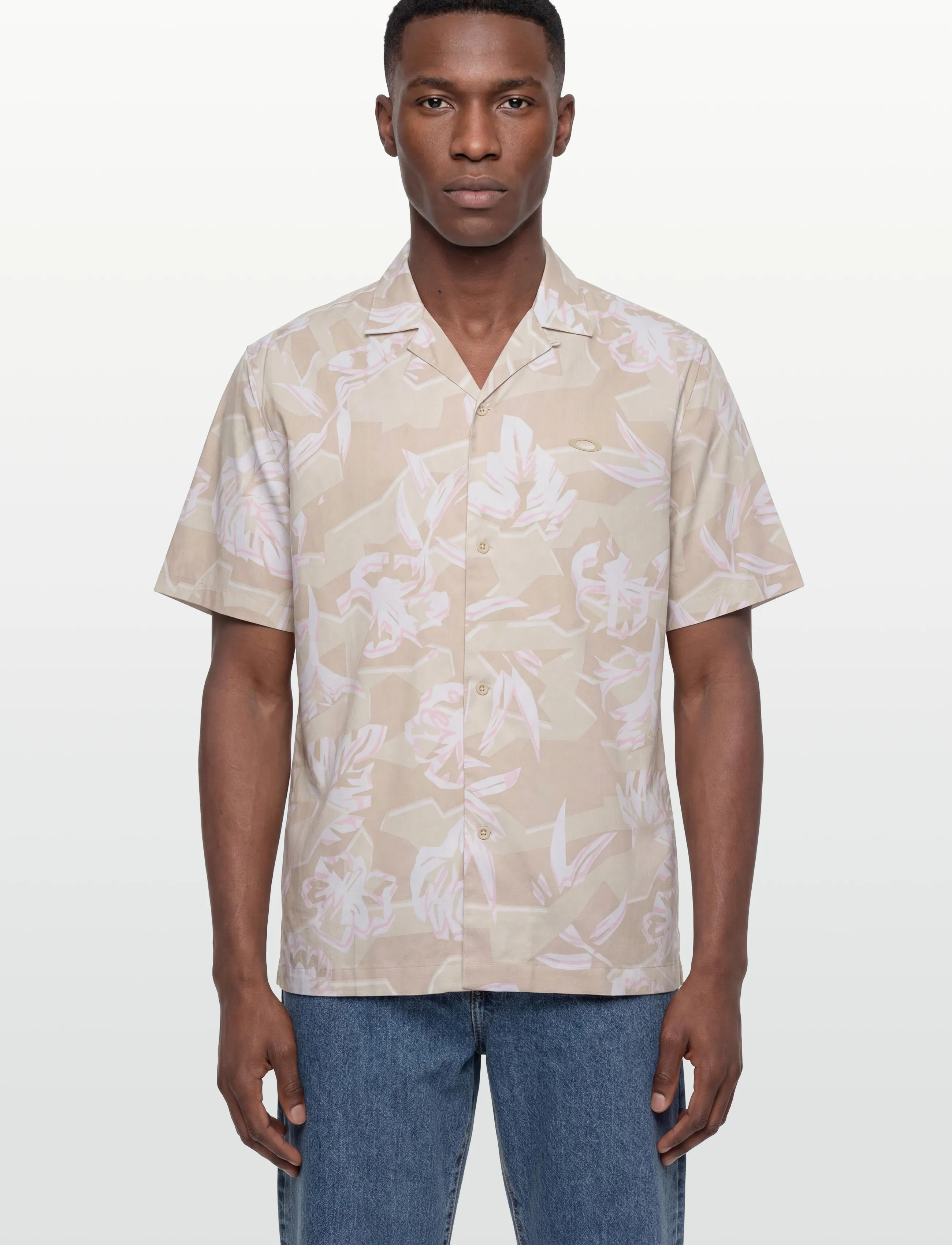 OAKLEY - HIBISCUS BREEZE SHIRT - hemden mit muster - camo hibiscus mist - 3