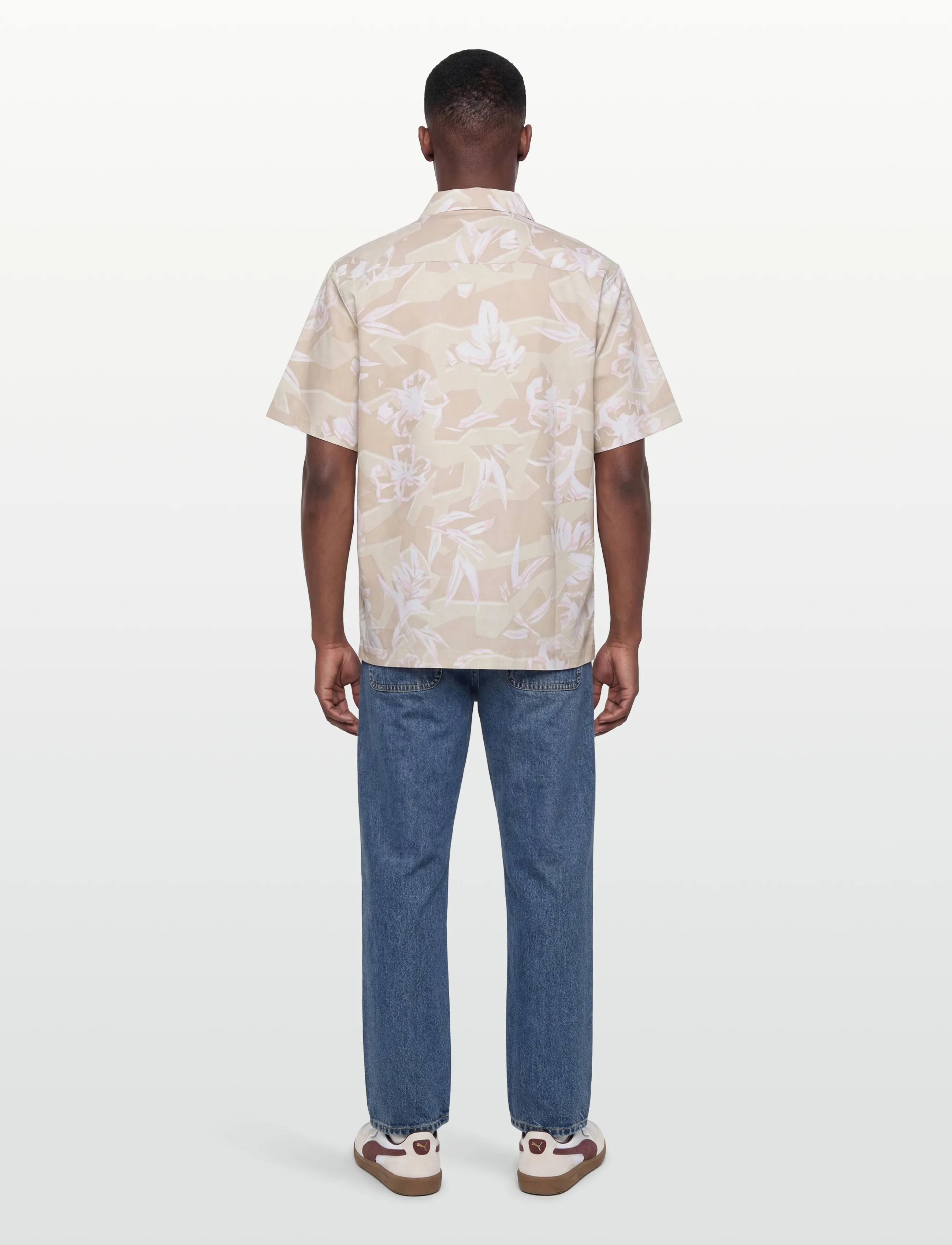 OAKLEY - HIBISCUS BREEZE SHIRT - hemden mit muster - camo hibiscus mist - 4
