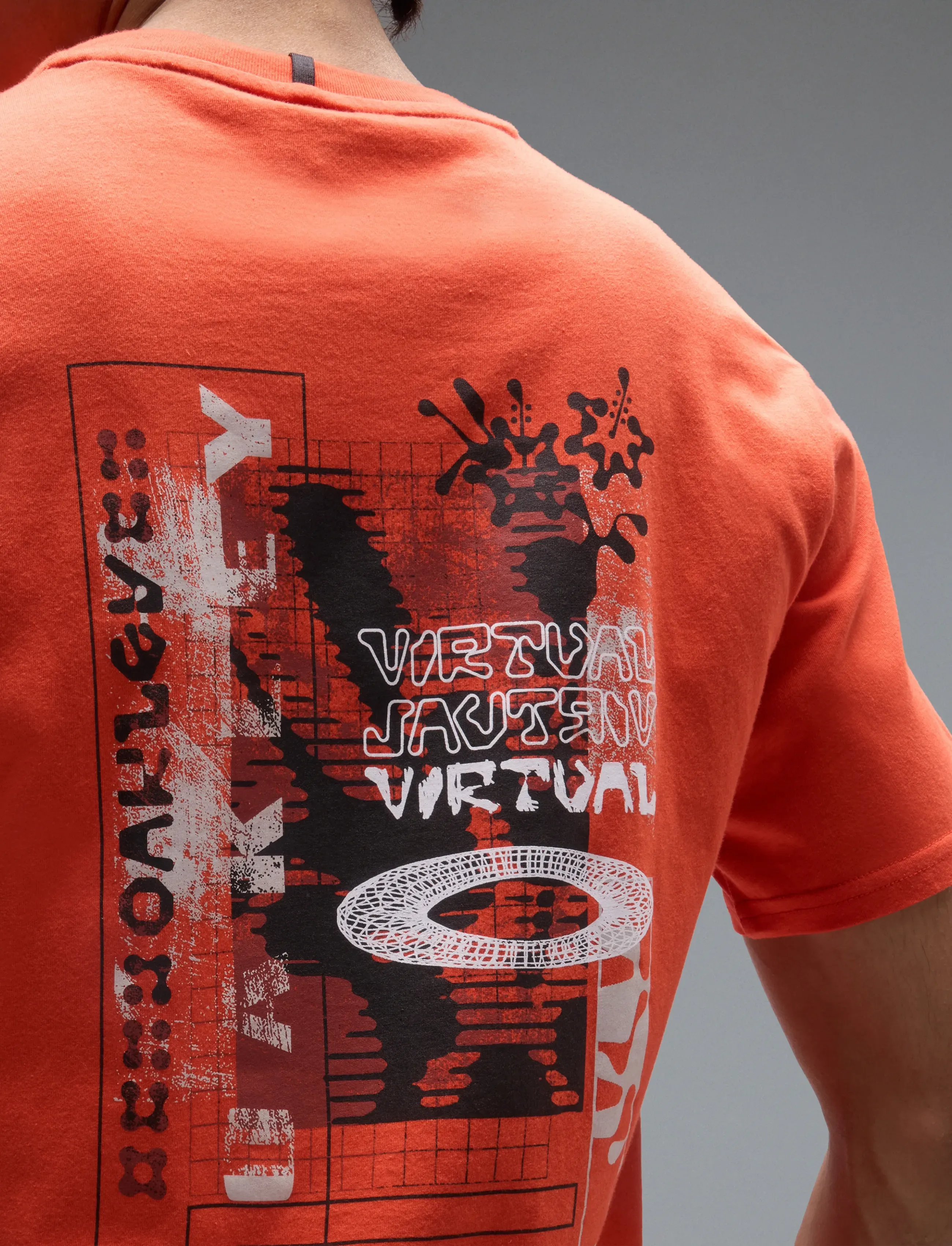 OAKLEY - FUTURESCAPE LOGO HIBISCUS TEE - spordisärgid - aviator orange - 4