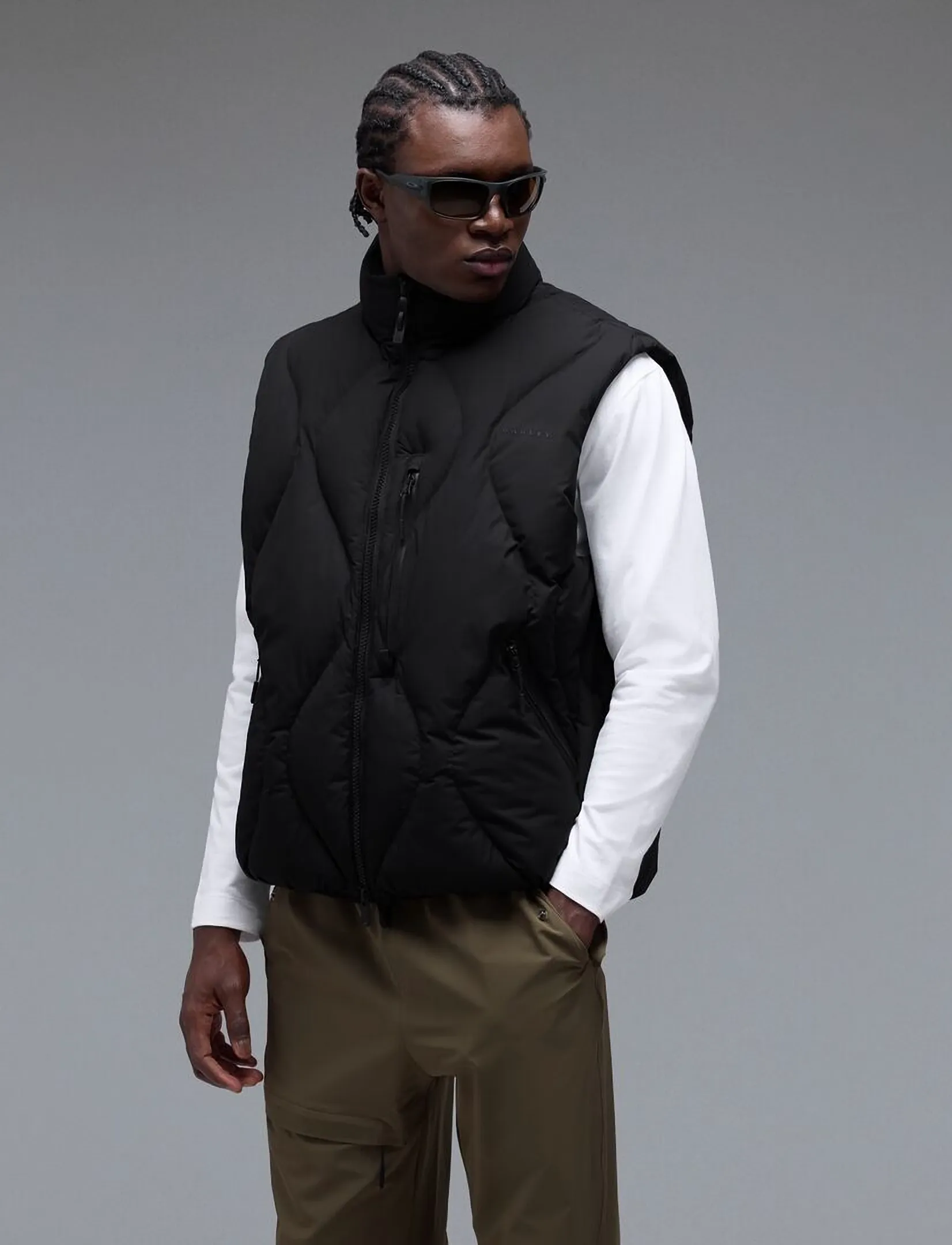 OAKLEY - URBANSLOPE PUFFER VEST - blackout - 3