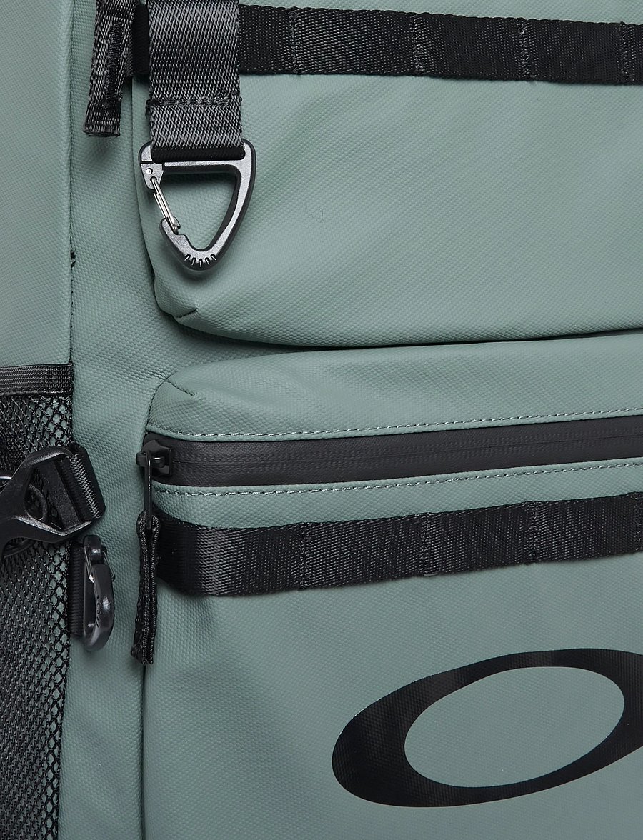 OAKLEY - ROVER LAPTOP BACKPACK - sport-rucksäcke - aviator green - 3
