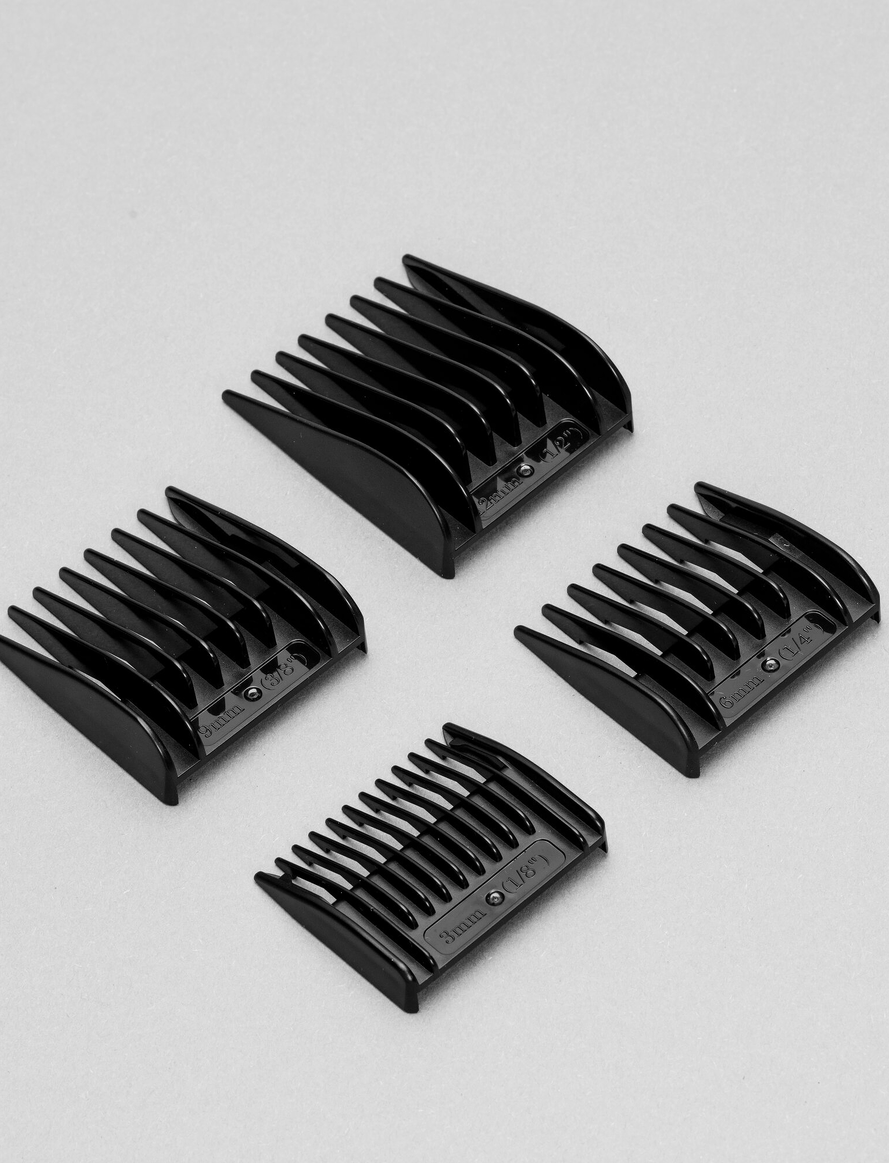 OBH Nordica - Attraxion classic hair and beard clipper - black, silver - 3