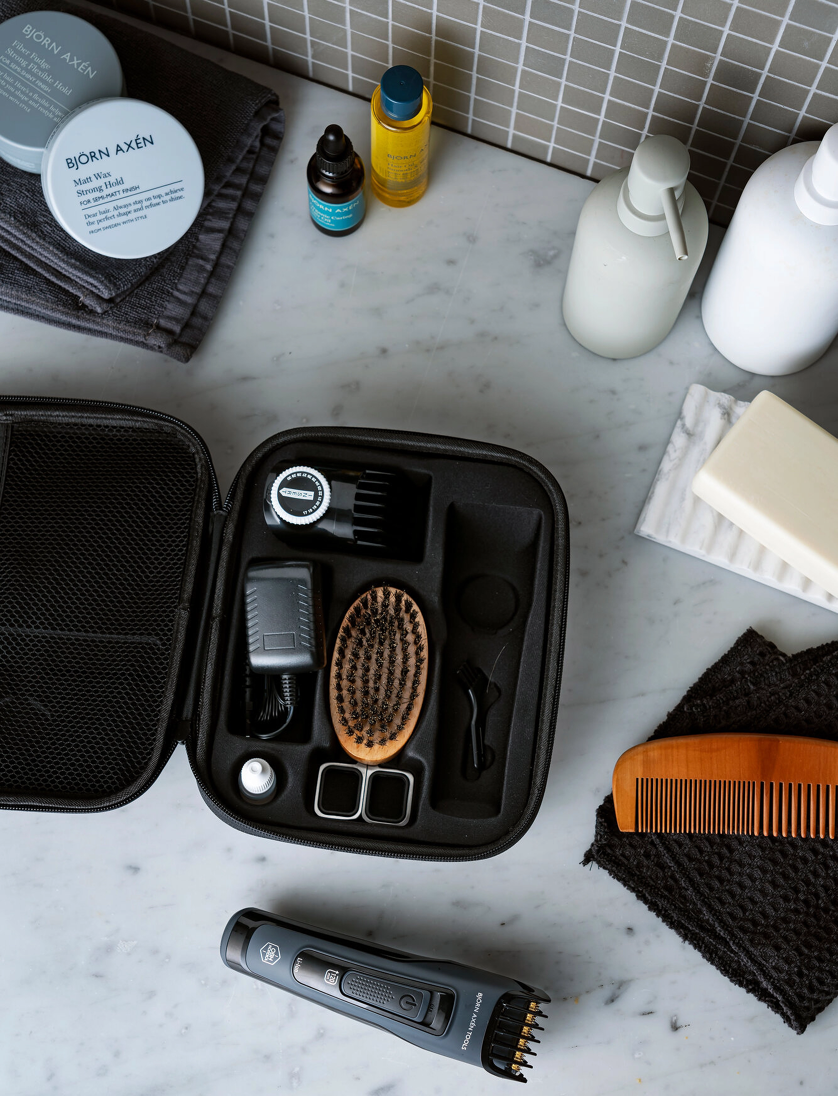 OBH Nordica - Björn Axén tools beard and hair trimming kit - black - 4