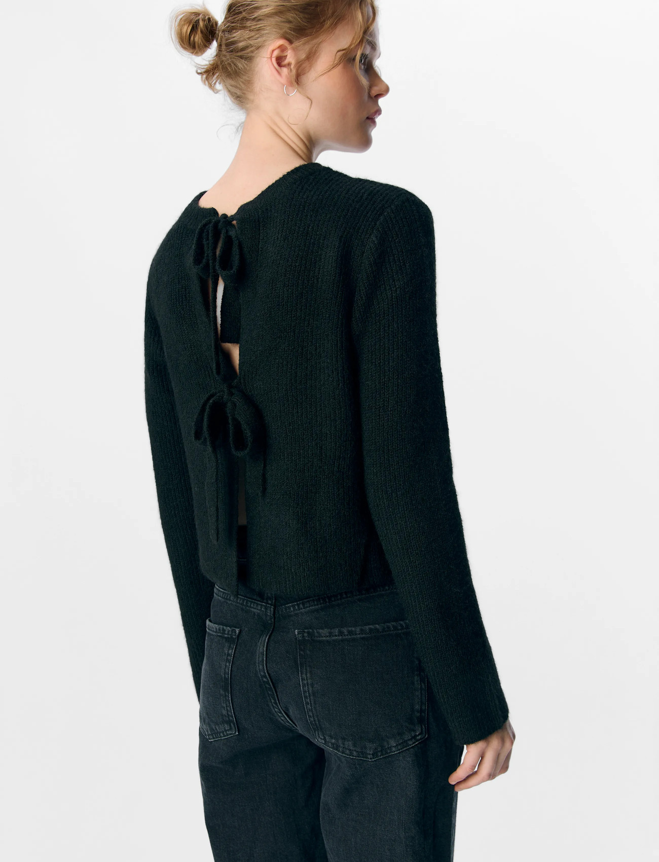 Parvi Knit Cardigan 9