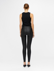 Object - OBJBELLE MW COATED LEGGINGS NOOS - leather trousers - black - 4