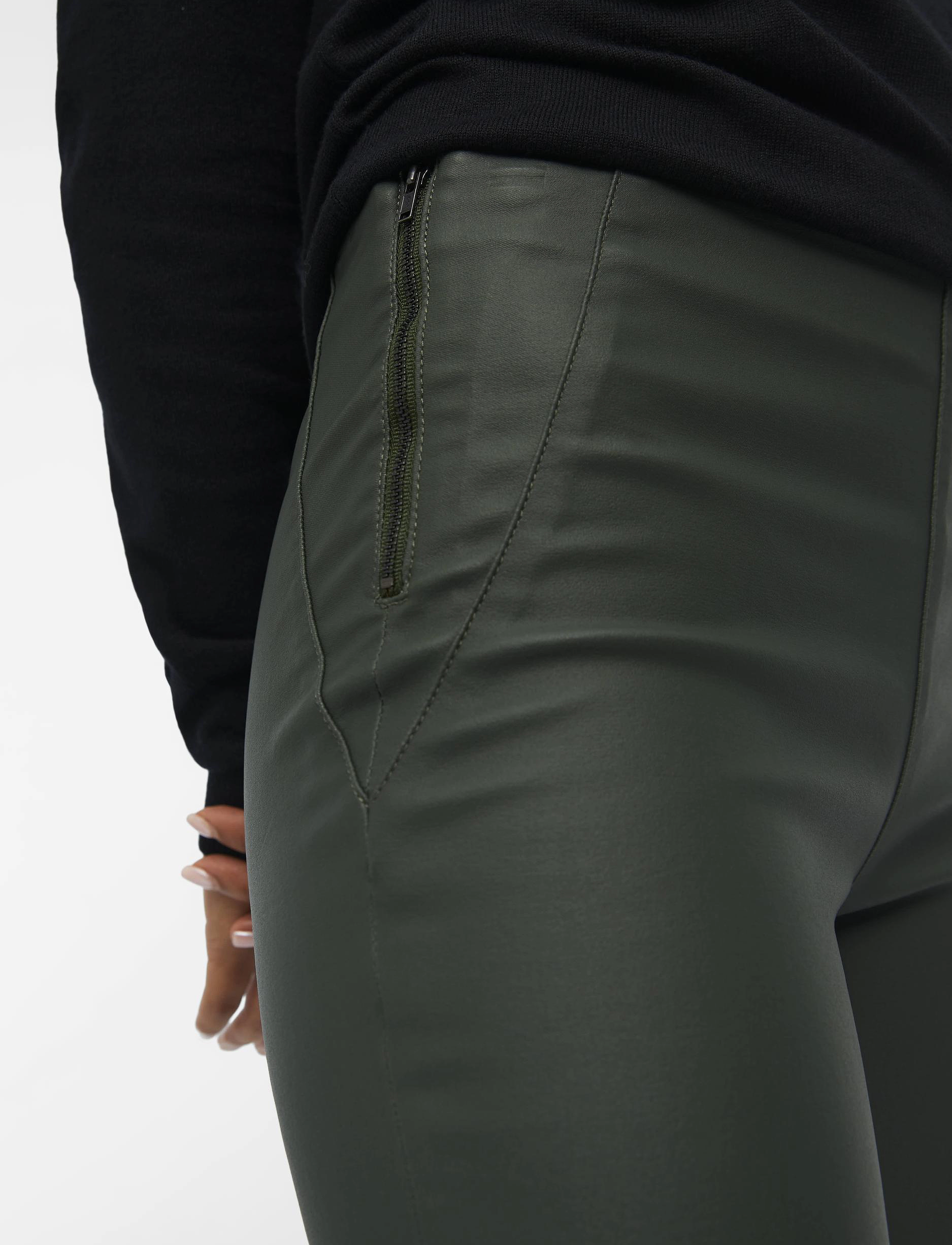 Object - OBJBELLE MW COATED LEGGINGS NOOS - skinnbyxor - duffel bag - 4