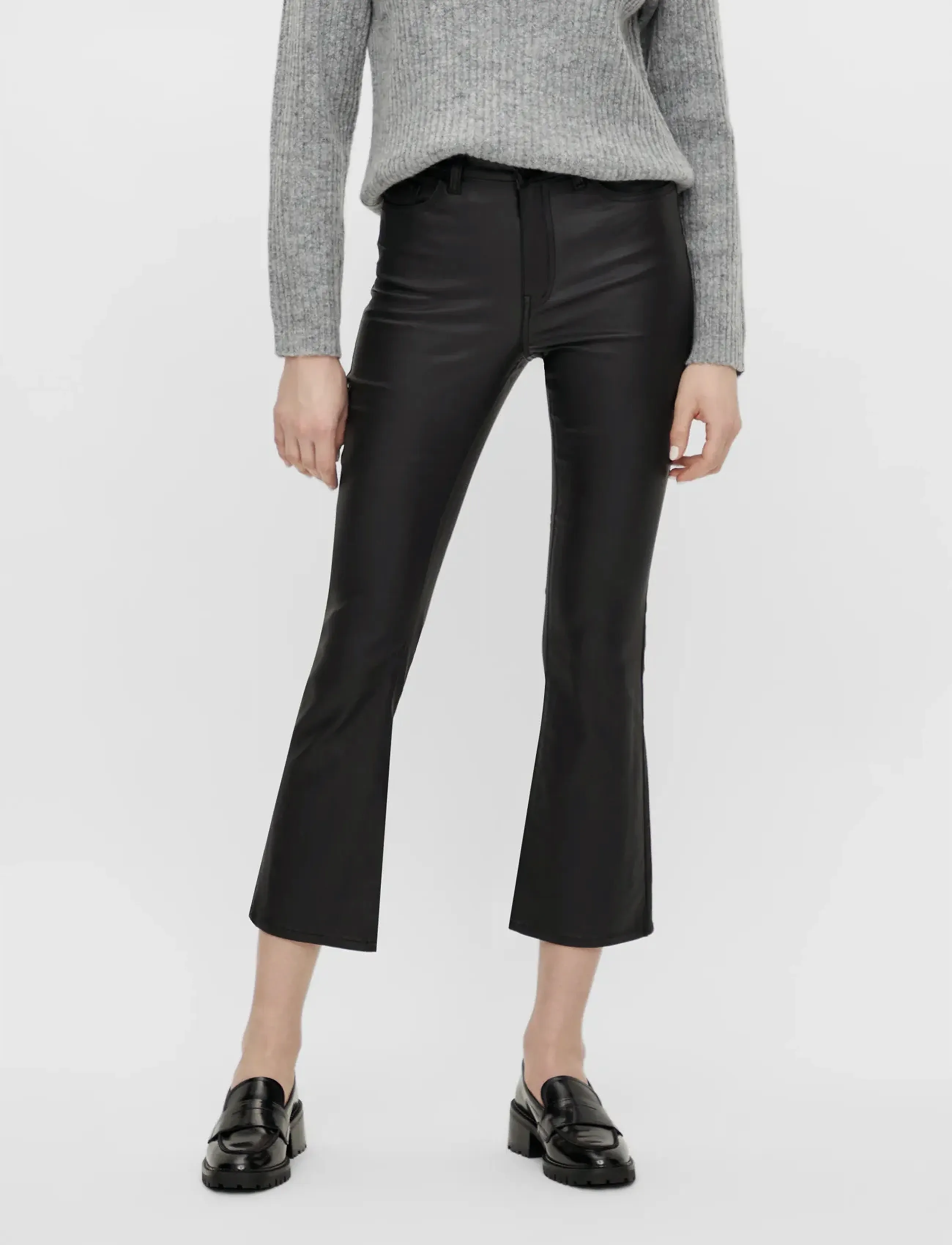 Object Objbelle Mw 7/8 Coated Flared Pants Div, S, Black, Jeans > Flares, Dame