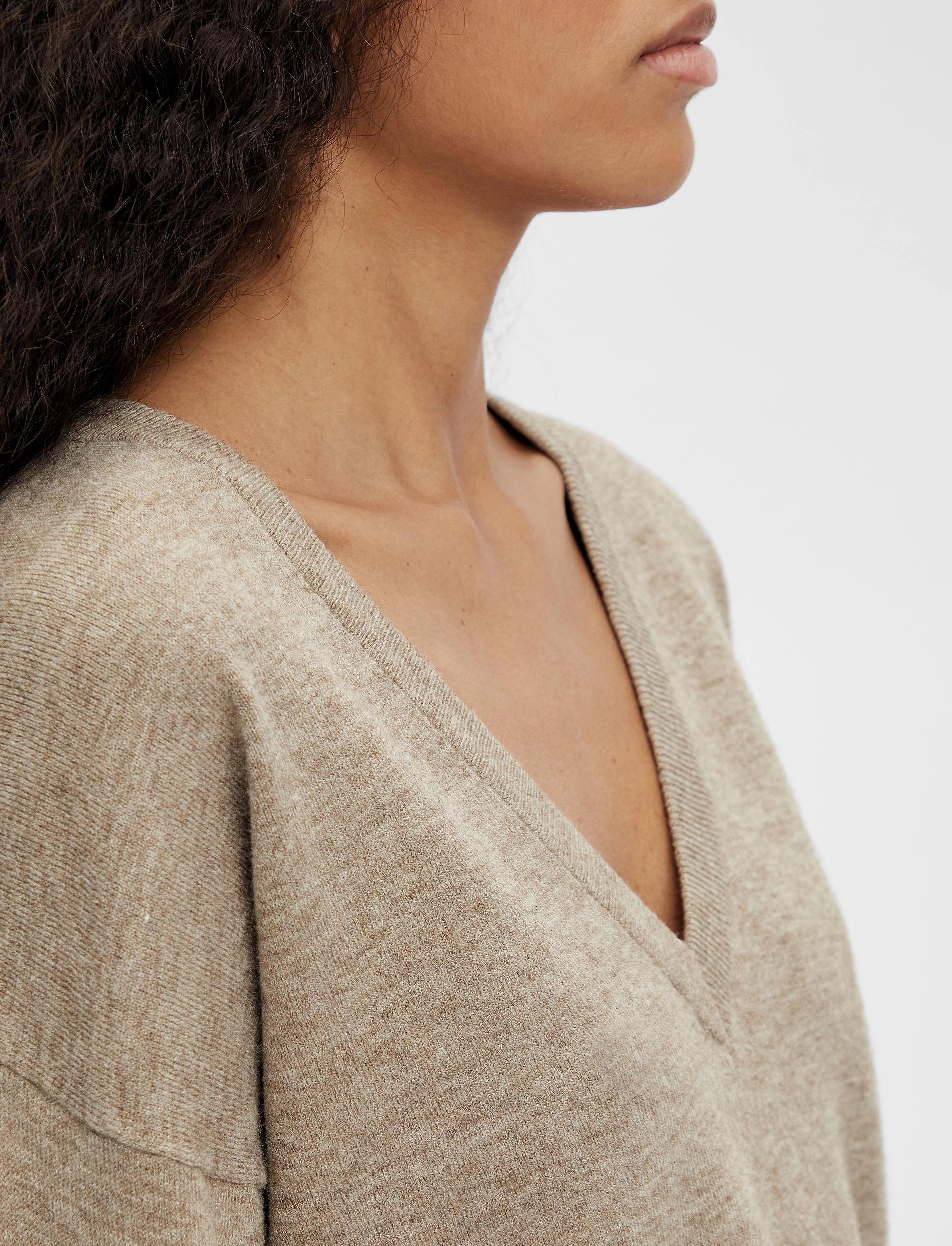 Object - OBJTHESS L/S V-NECK KNIT PULLOVER NOOS - swetry - fossil - 5