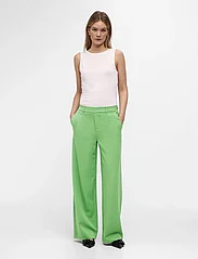 Object - OBJLISA WIDE PANT NOOS - odzież imprezowa w cenach outletowych - vibrant green - 6