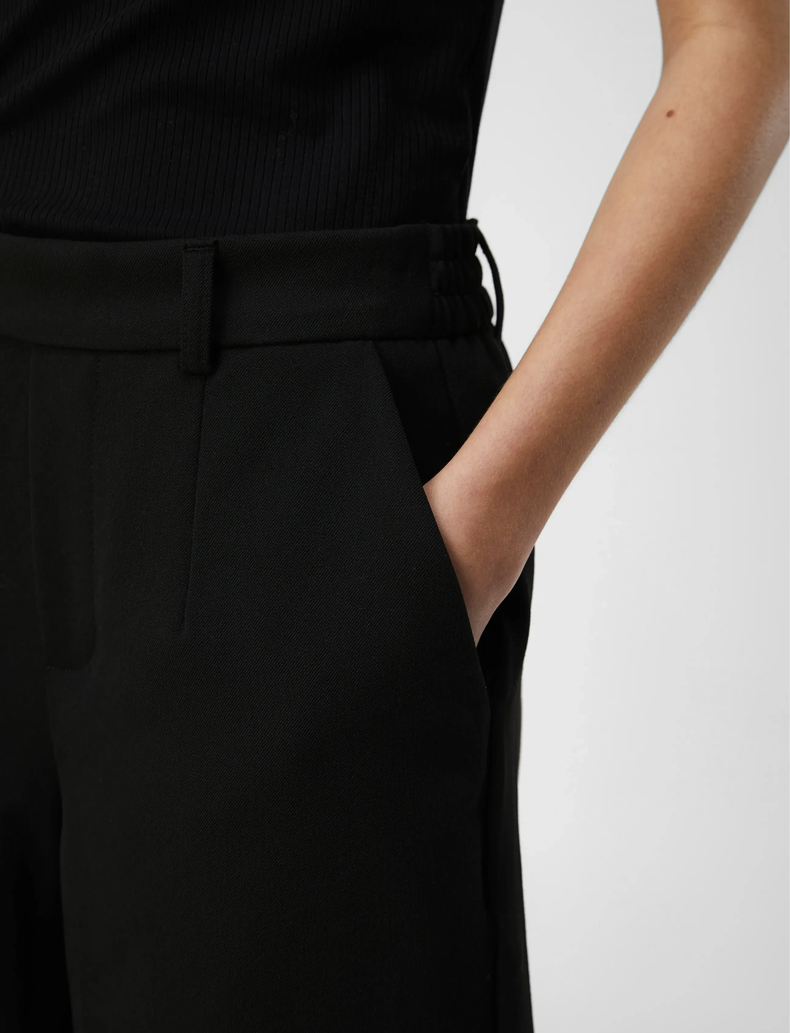 Object - OBJLISA MW WIDE SHORTS NOOS - freizeitshorts - black - 5