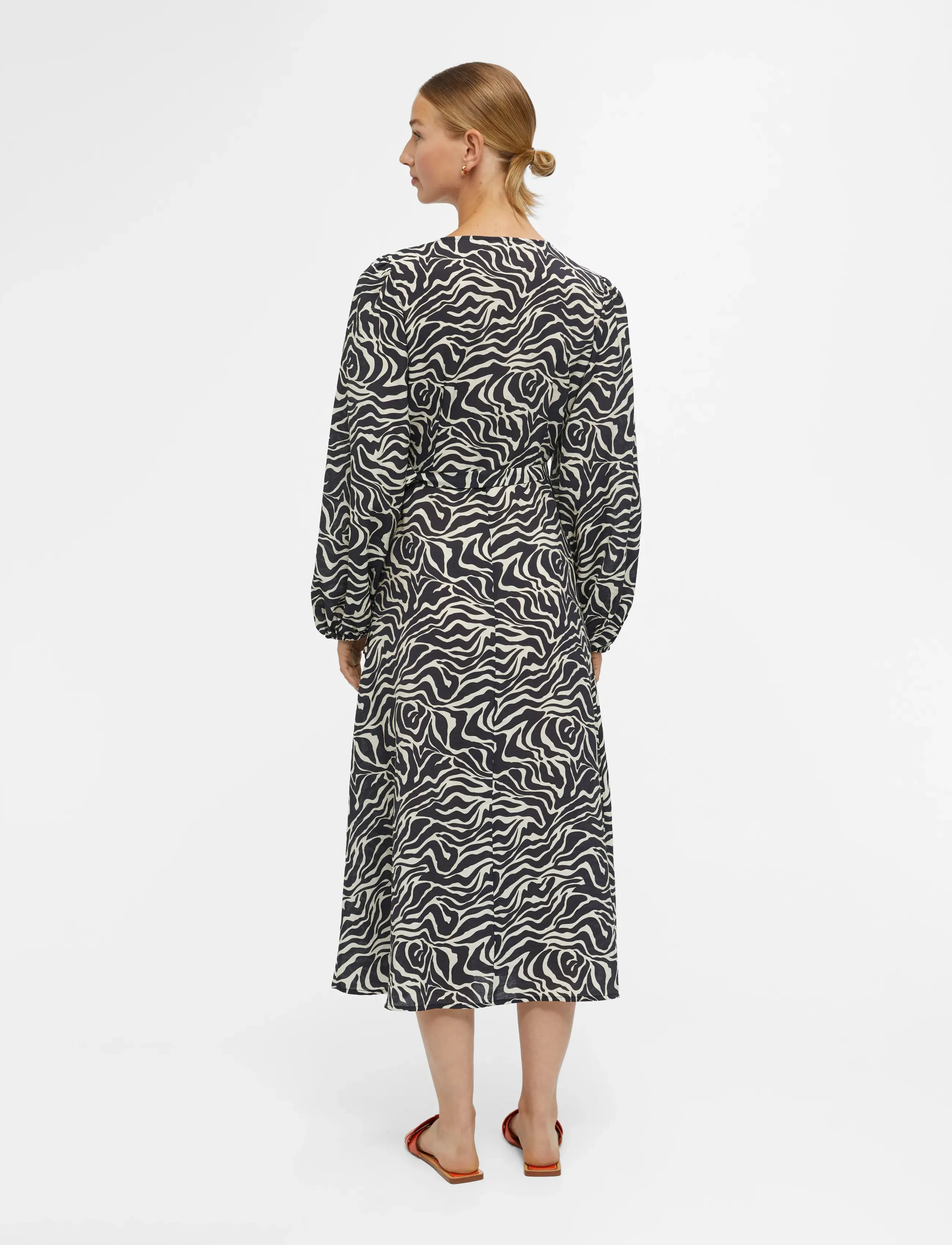 Object - OBJLEONORA L/S WRAP MIDI DRESS NOOS - slå-om-kjoler - black - 3