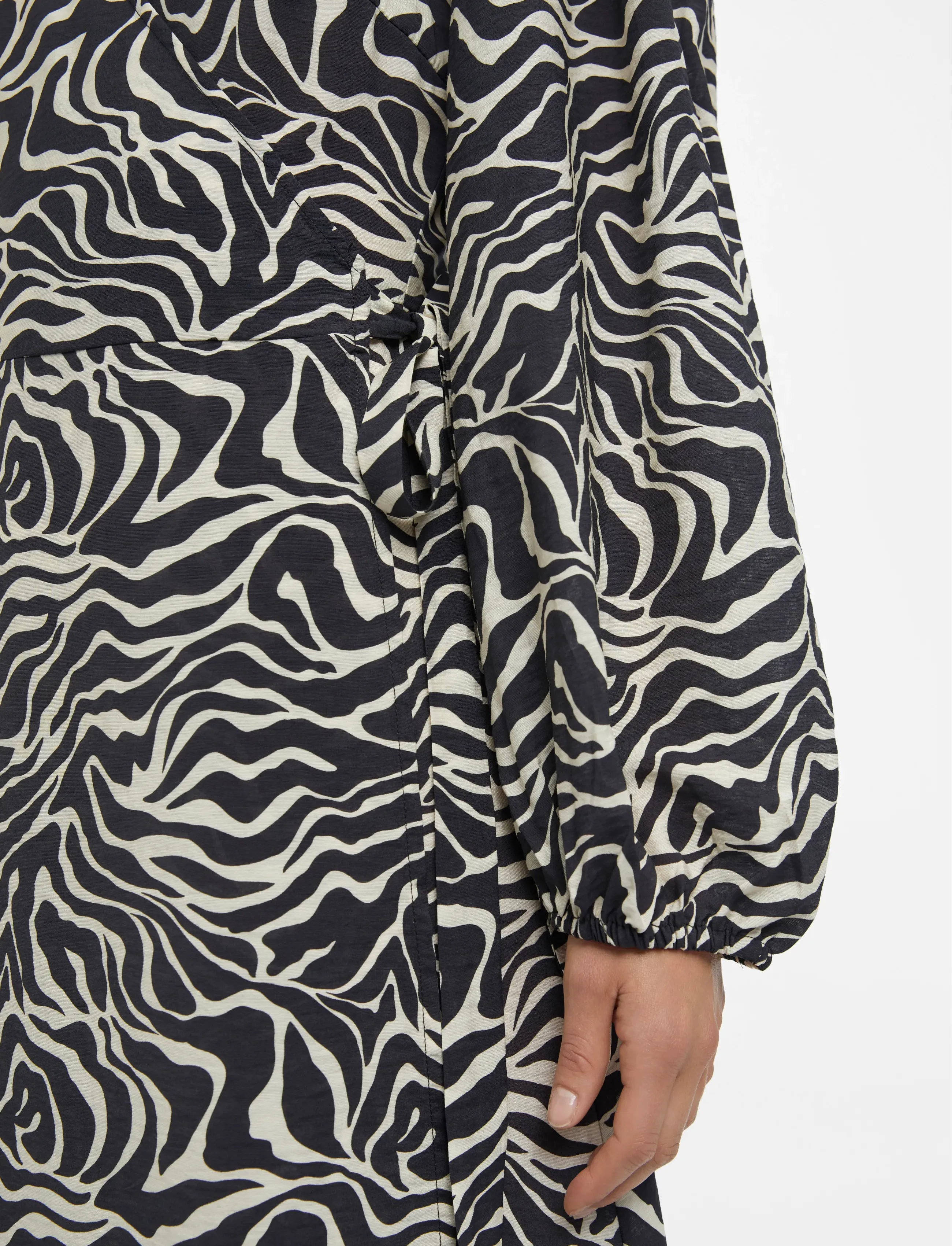 Object - OBJLEONORA L/S WRAP MIDI DRESS NOOS - slå-om-kjoler - black - 4
