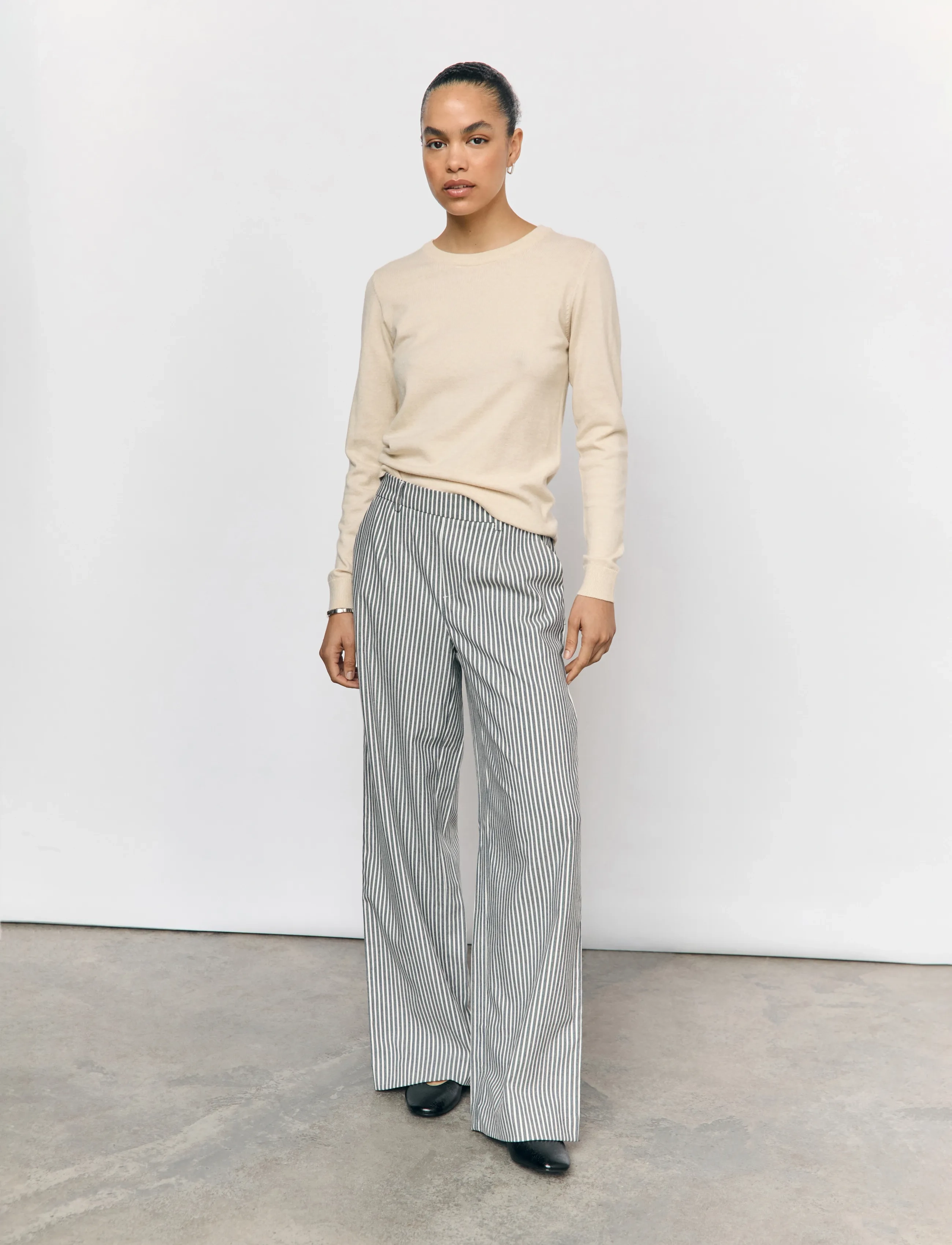 Object - OBJLISA WIDE PANT AOP NOOS - wide leg trousers - cloud dancer - 4