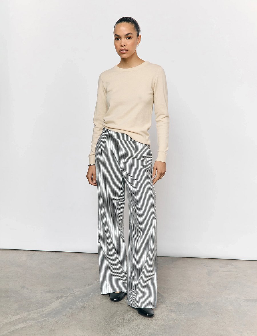 Object - OBJLISA WIDE PANT AOP NOOS - hosen mit weitem bein - cloud dancer - 4
