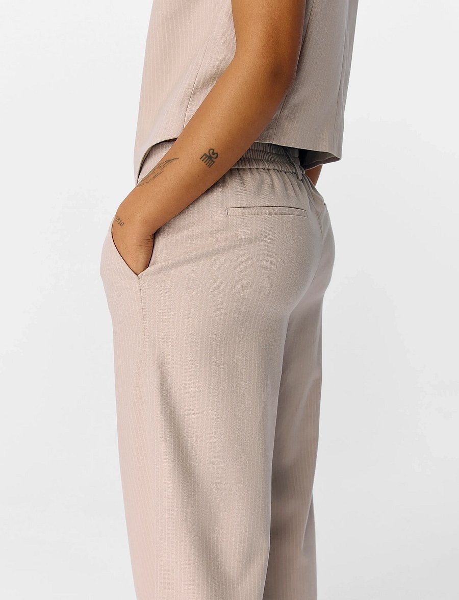 Object - OBJLISA WIDE PANT AOP NOOS - hosen mit weitem bein - sandshell - 4