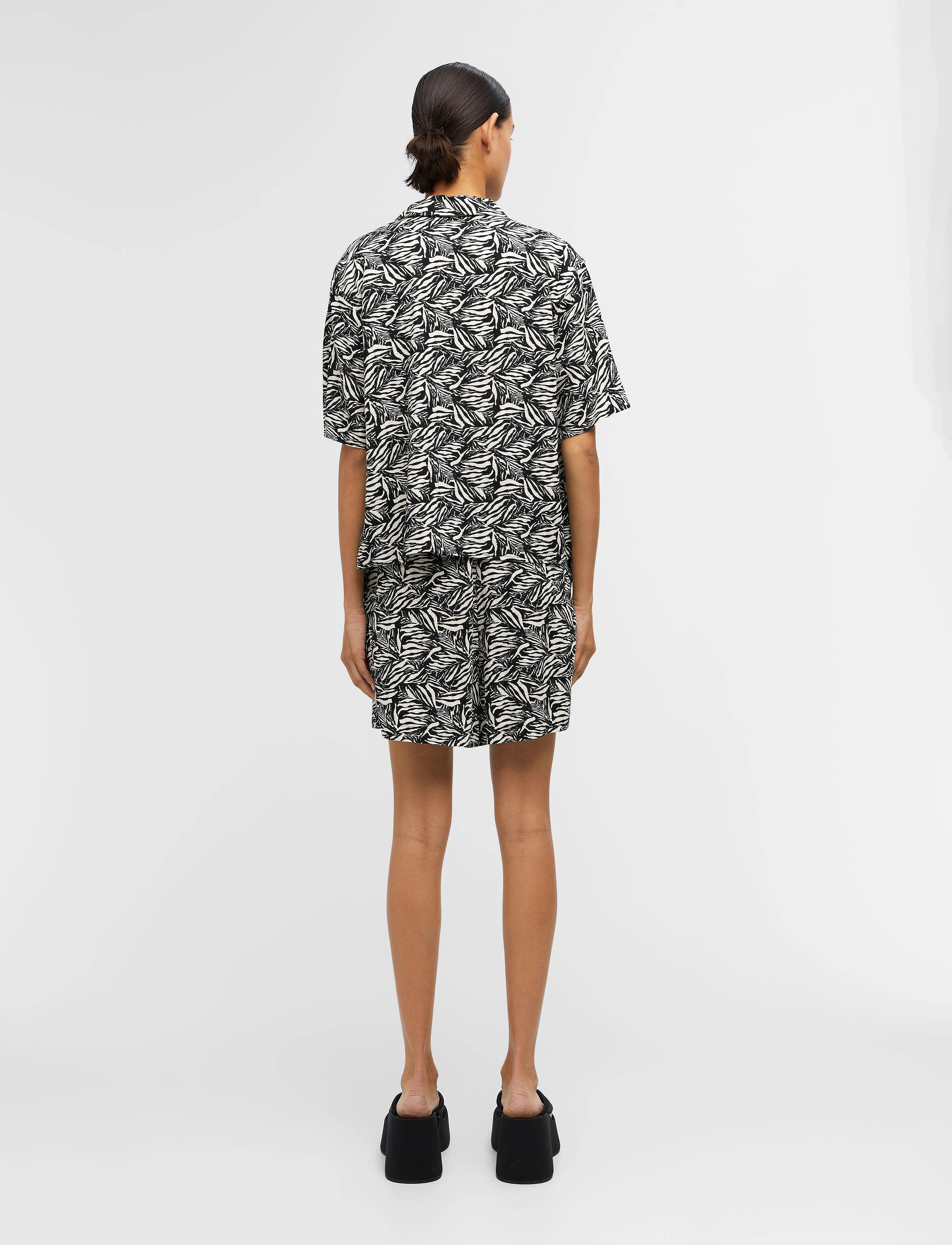 Object - OBJFRIGG 2/4 SHIRT 127 - kortärmade skjortor - cloud dancer - 2