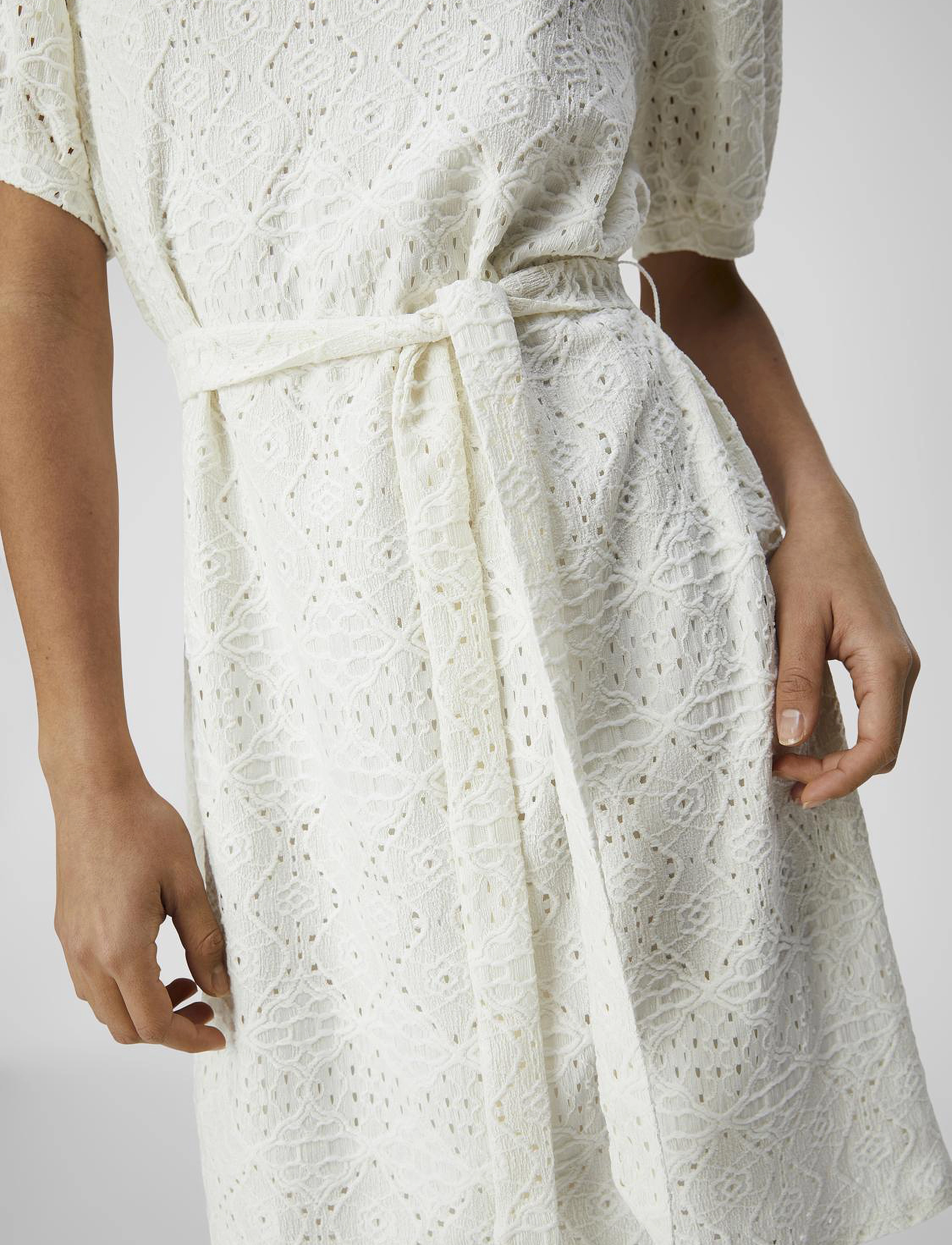 Object - OBJFEODORA S/S SHORT DRESS NOOS - cloud dancer - 5
