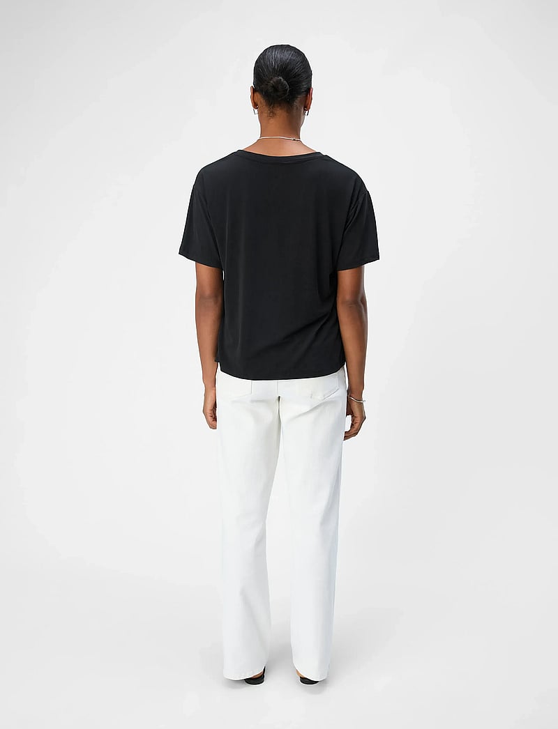 Object - OBJANNIE RE S/S V-NECK TOP NOOS - t-shirts - black - 2