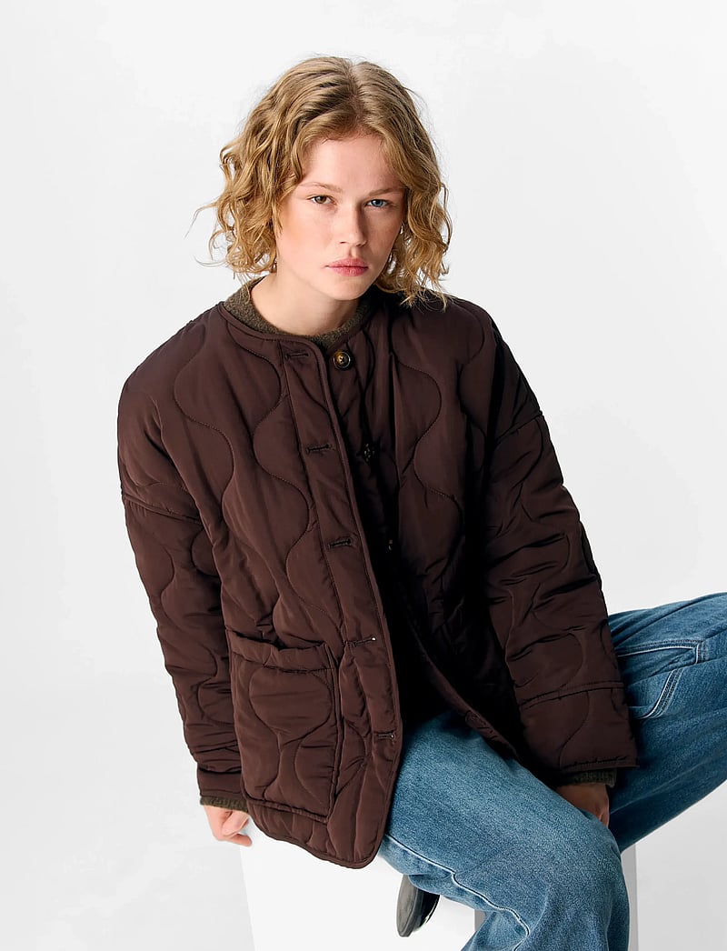 Object - OBJALLIE LS LO QUILTED JACKET NOOS - frühlingsjacken - java - 5