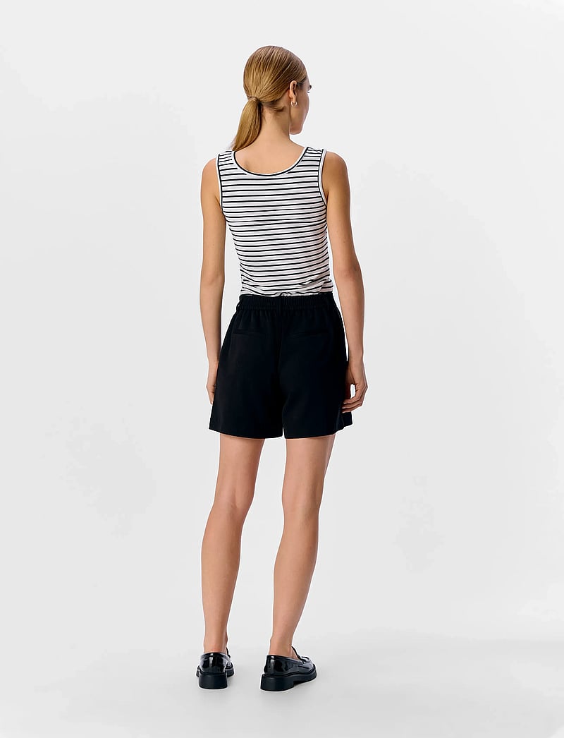 Object - OBJLISA MW RE SHORTS NOOS - casual shorts - black - 3