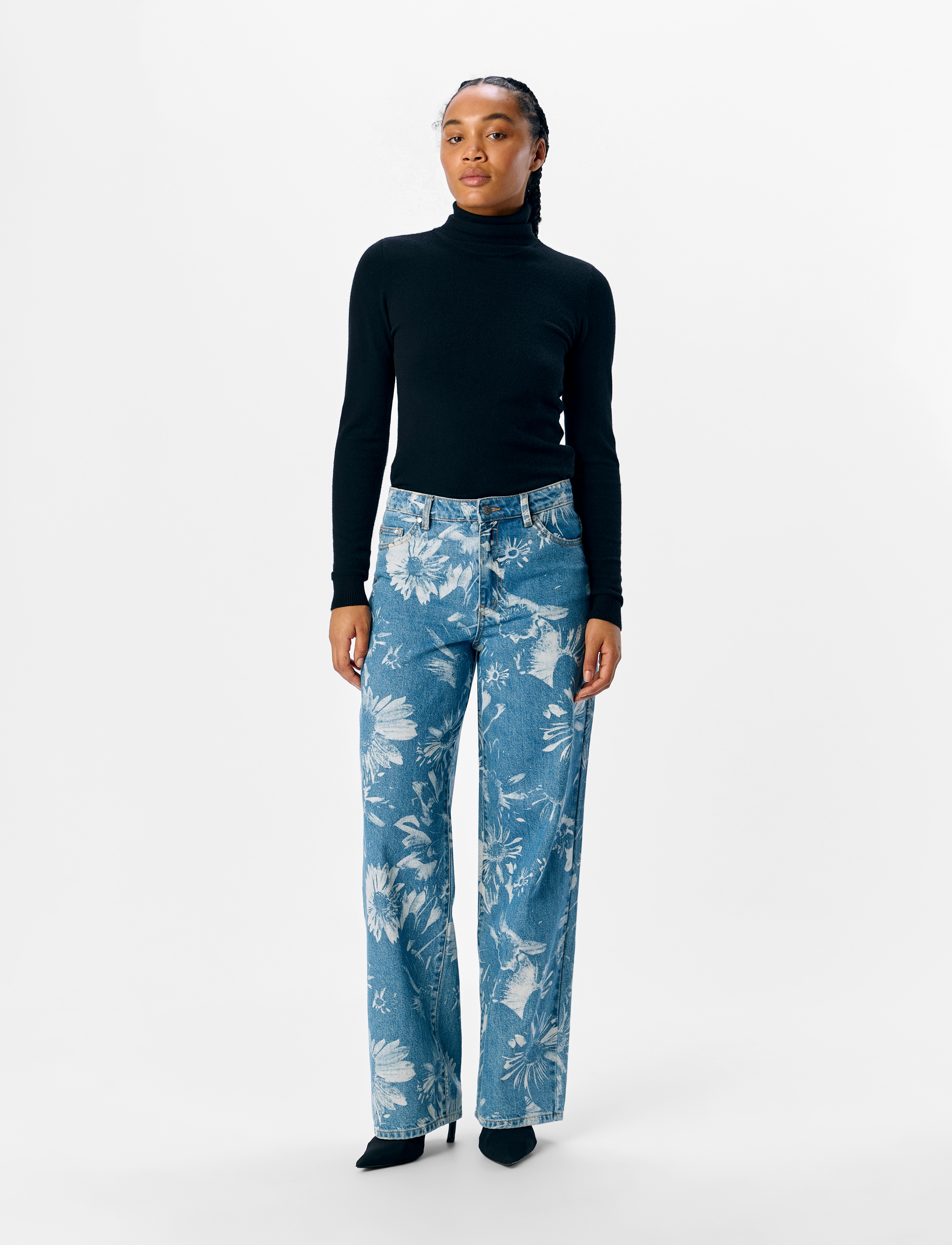 Object OBJSAVA EMEL STRAIGHT JEANS 137 - Transitional Layering - MEDIUM BLUE DENIM / blue