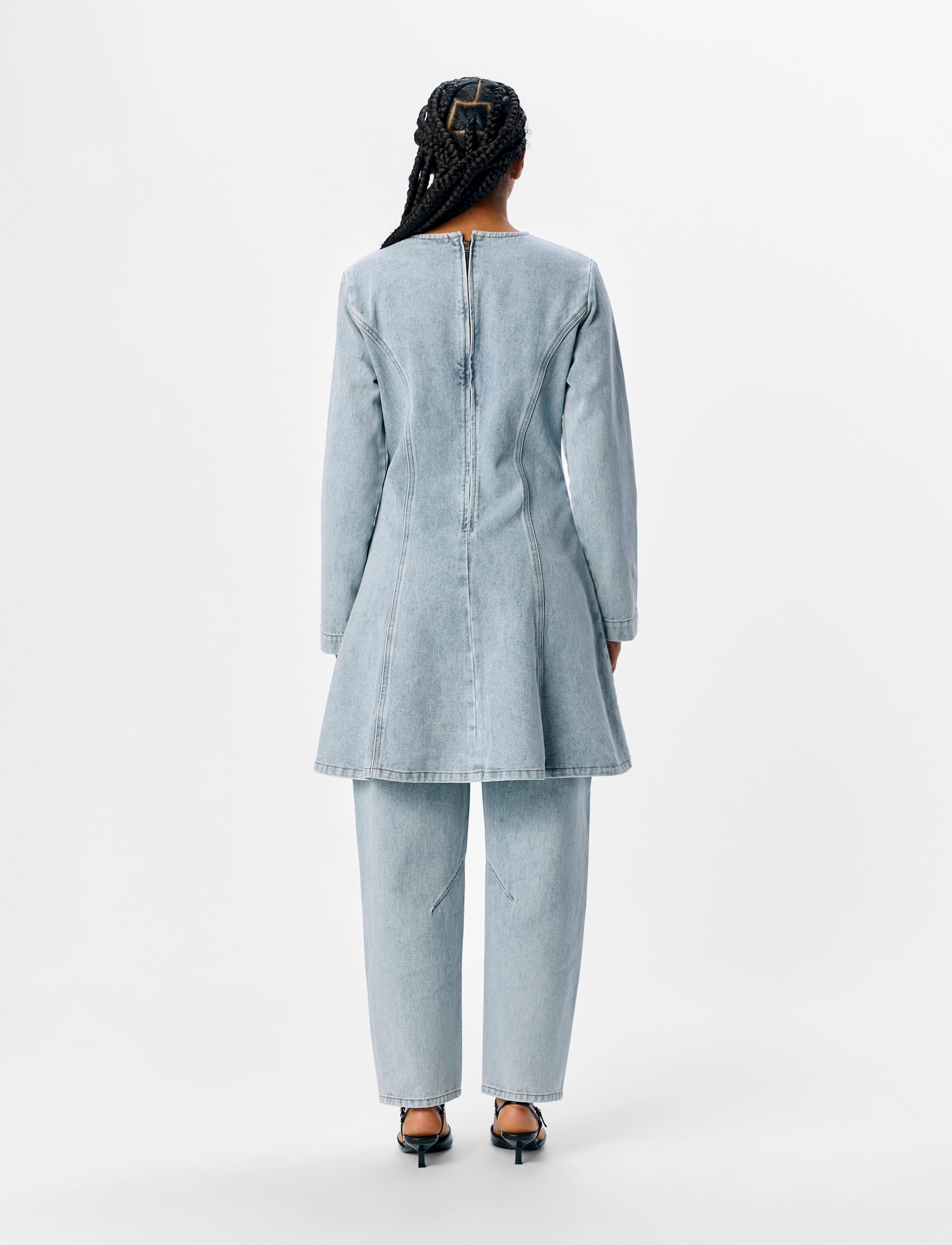 Object - OBJYULIAN L/S DENIM DRESS 137 - jeanskleider - light blue denim - 2