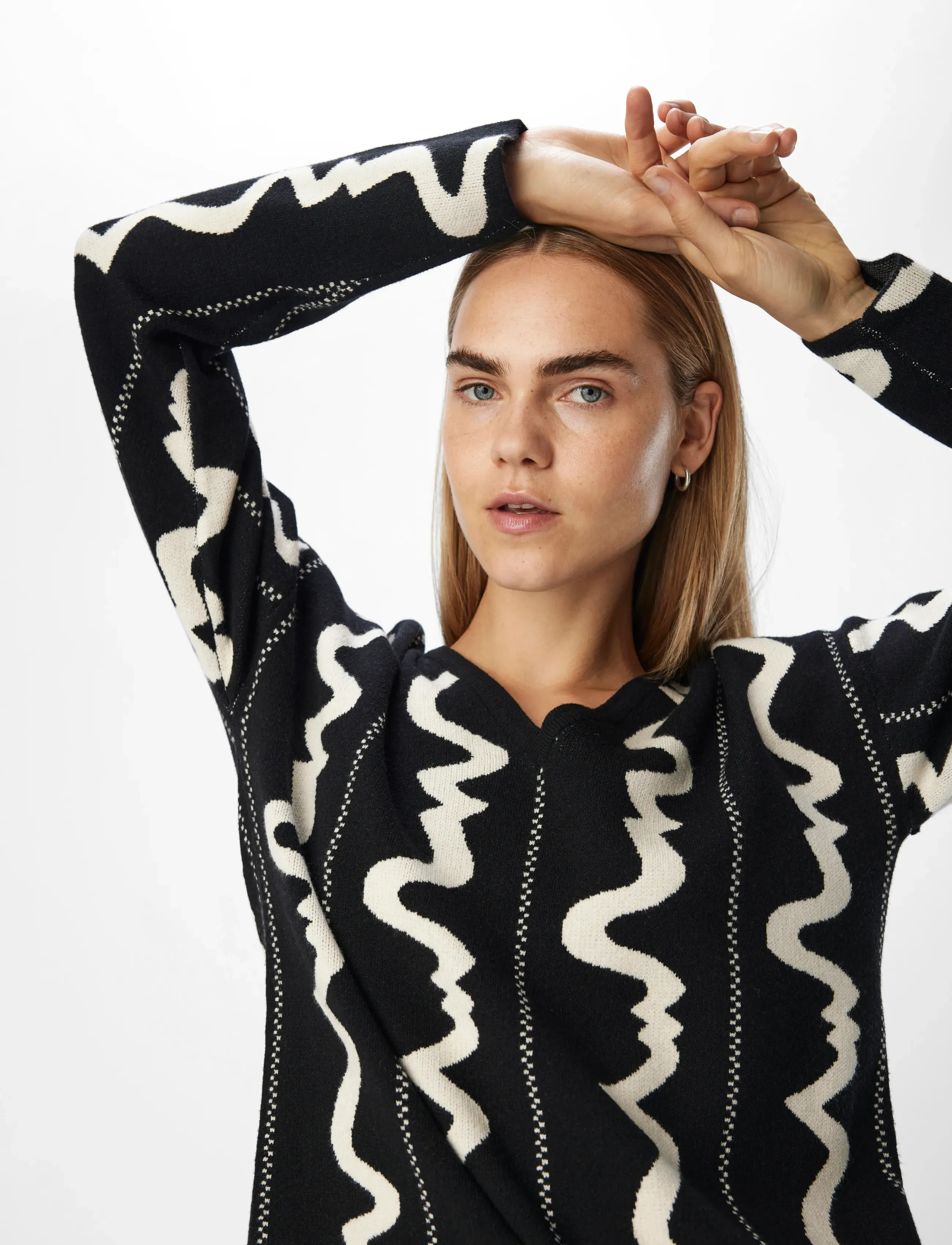 Object - OBJRAY L/S  V-NECK TOP E DIV - madalaimad hinnad - black - 4