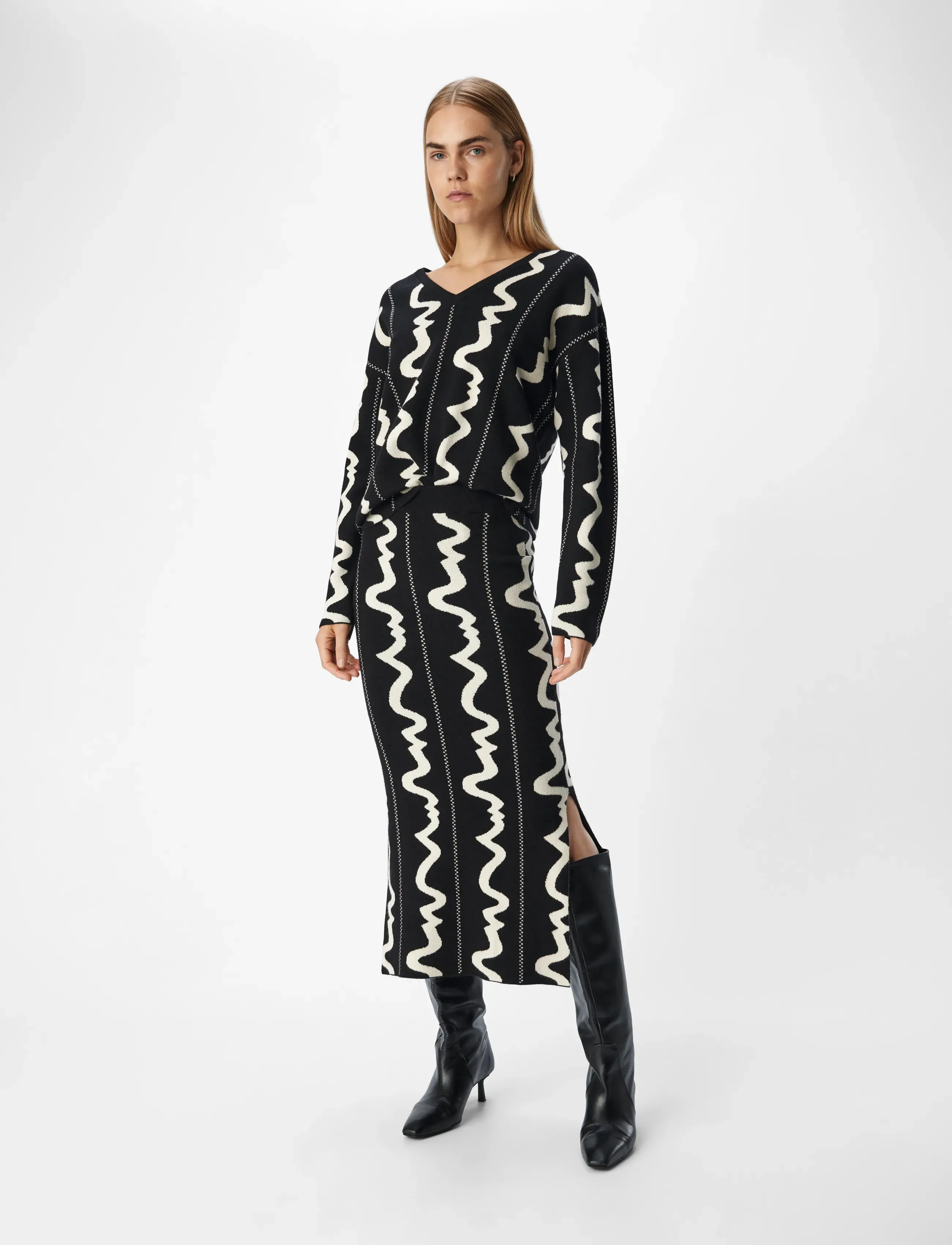 Object - OBJRAY L/S  V-NECK TOP E DIV - madalaimad hinnad - black - 5