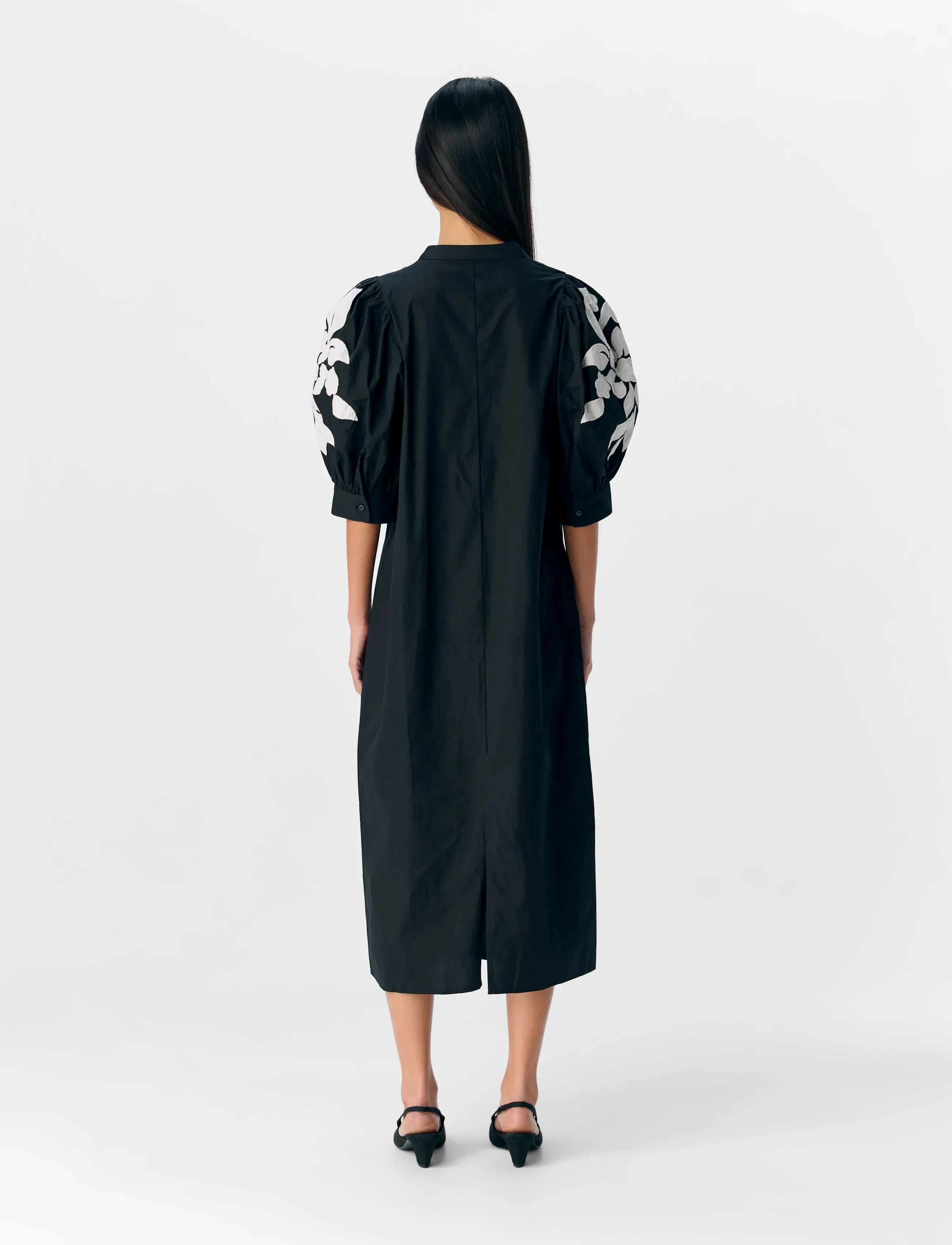 Object - OBJNAJA RE 2/4 V-NECK MIDI DRESS 138 - black - 2