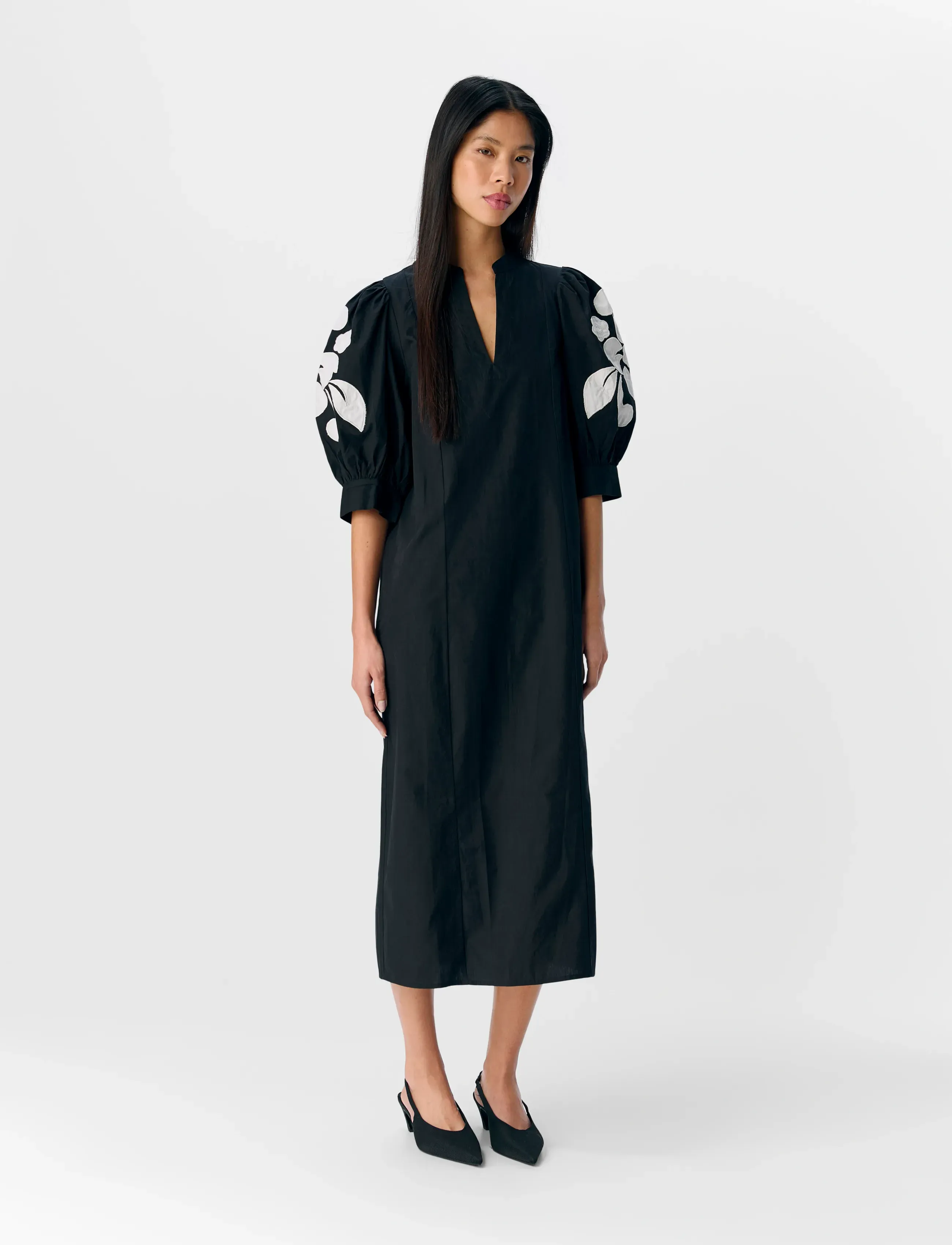Object - OBJNAJA RE 2/4 V-NECK MIDI DRESS 138 - black - 3