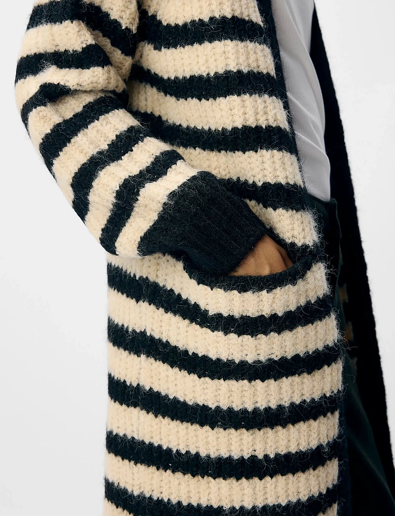 Object - OBJMILU LS LO LONG KNIT CARDIGAN NOOS - cardigans - black - 4