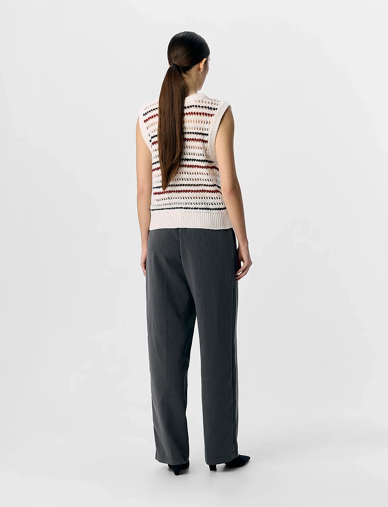 Object - OBJZELIA S/L RE KNIT TOP 140 - gestrickte westen - cloud dancer - 2