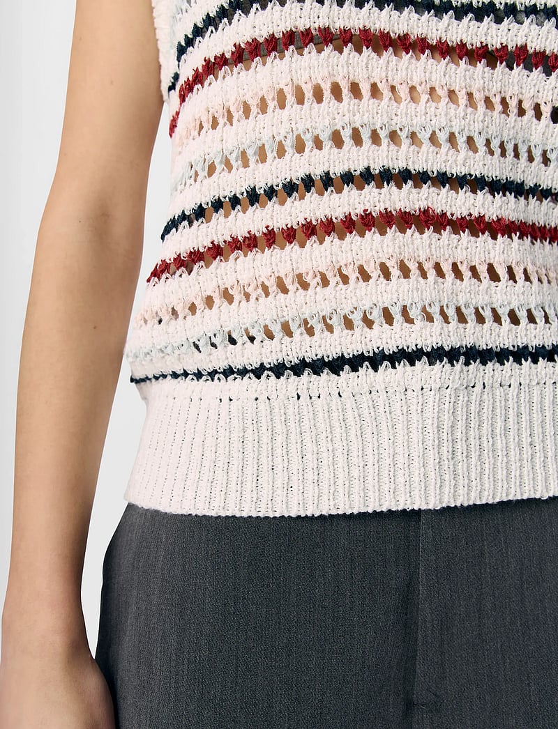 Object - OBJZELIA S/L RE KNIT TOP 140 - gestrickte westen - cloud dancer - 4