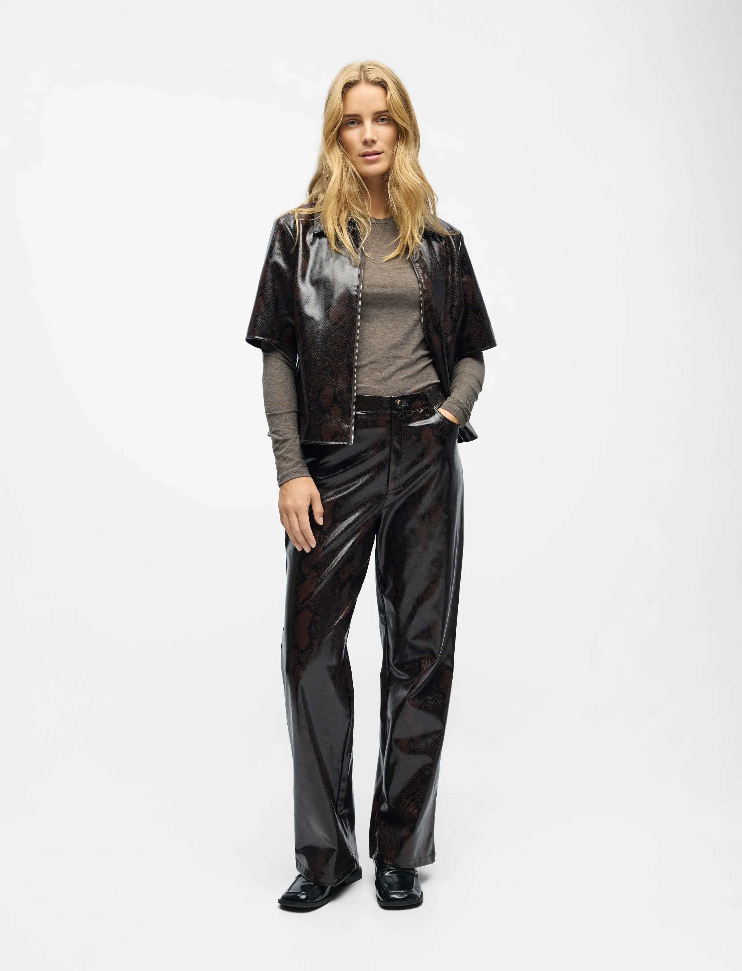Object OBJEBBA HW STRAIGHT SNAKE PANT 141 - Læderbukser - SEAL BROWN / brown