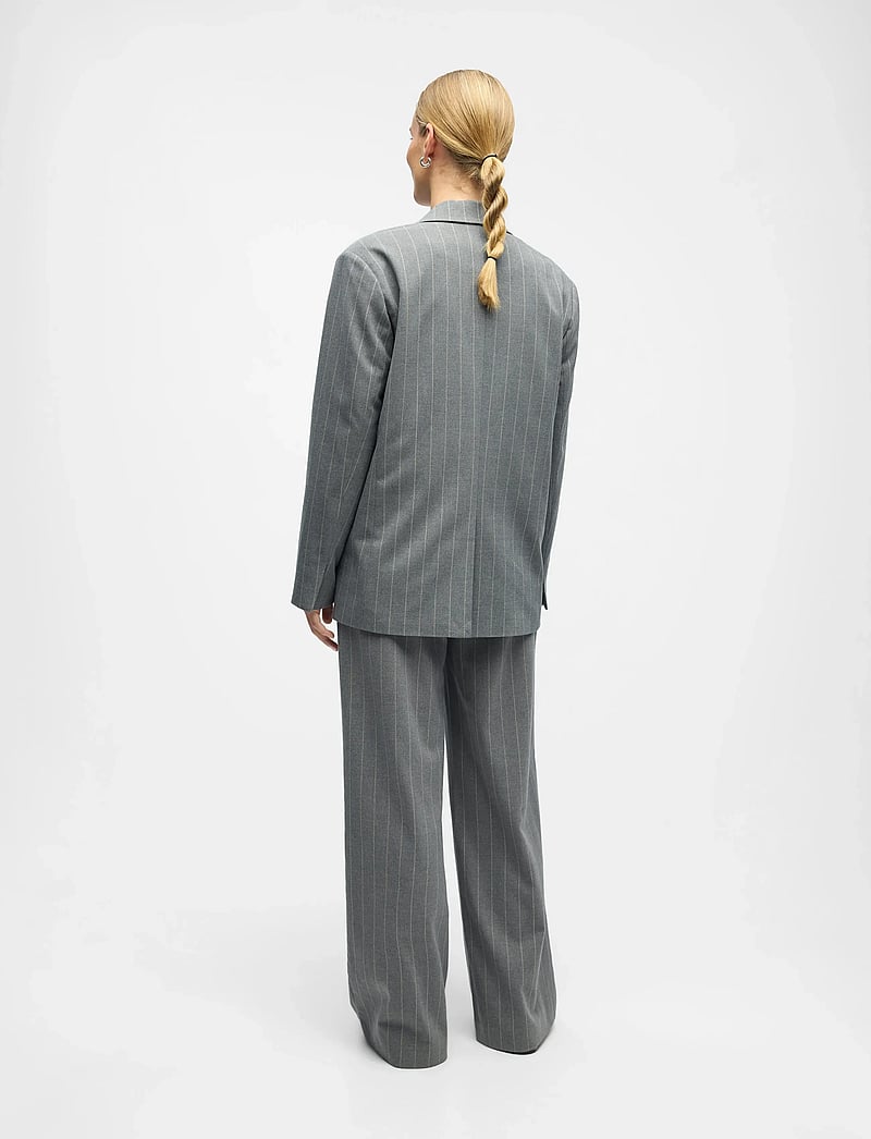 Object - OBJLISA LO BLAZER NOOS - blazers met één knopenrij - medium grey melange - 2