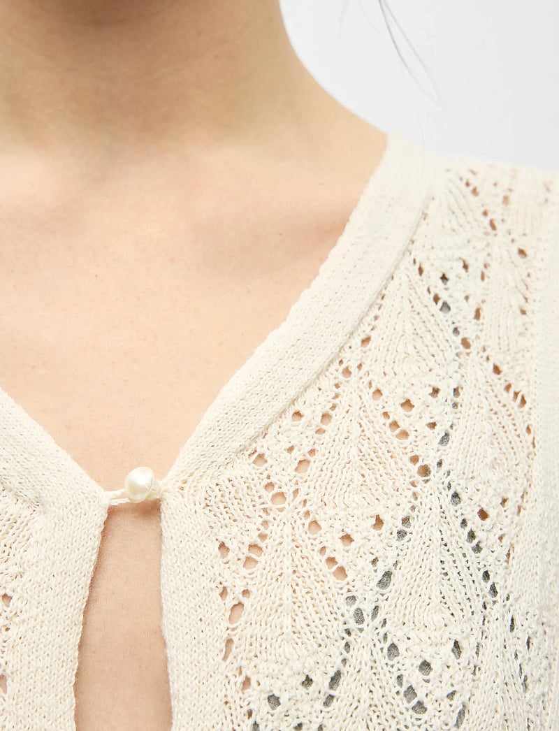 Object - OBJKITTY S/L RE KNIT DRESS 144 - gestrickte westen - birch - 3