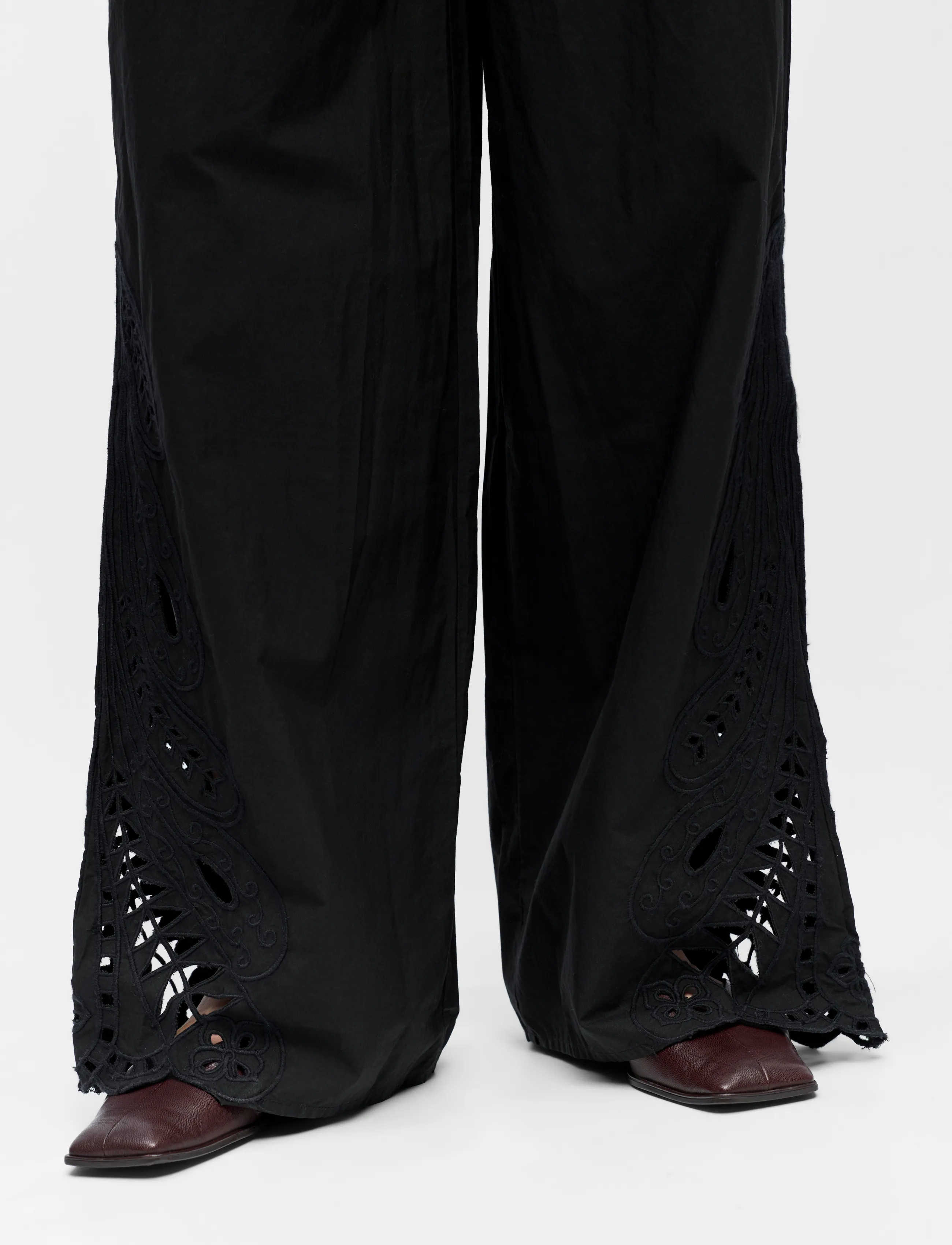 Object - OBJMADIA MW WIDE PANT 144 - hosen mit weitem bein - black - 4