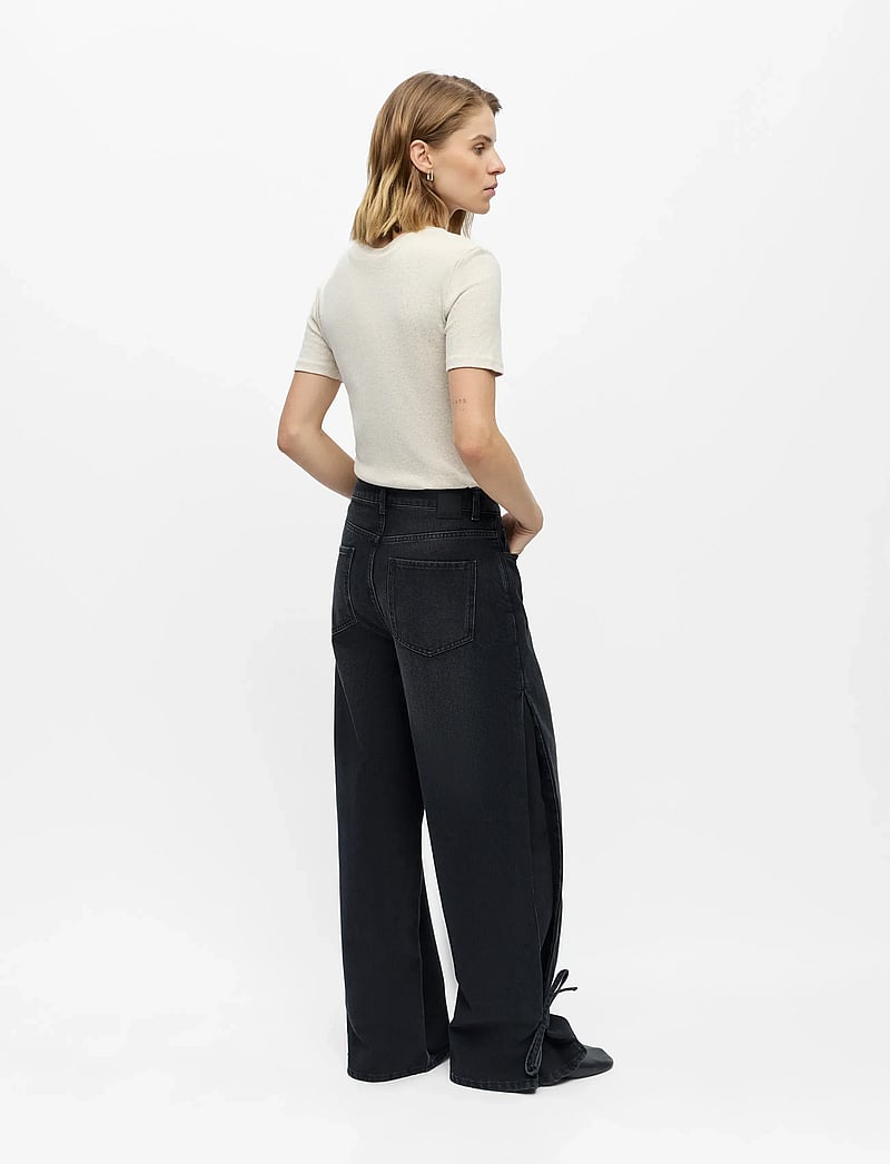 Object - OBJDANJA MW LO JEANS E REP - hosen mit weitem bein - black denim - 2