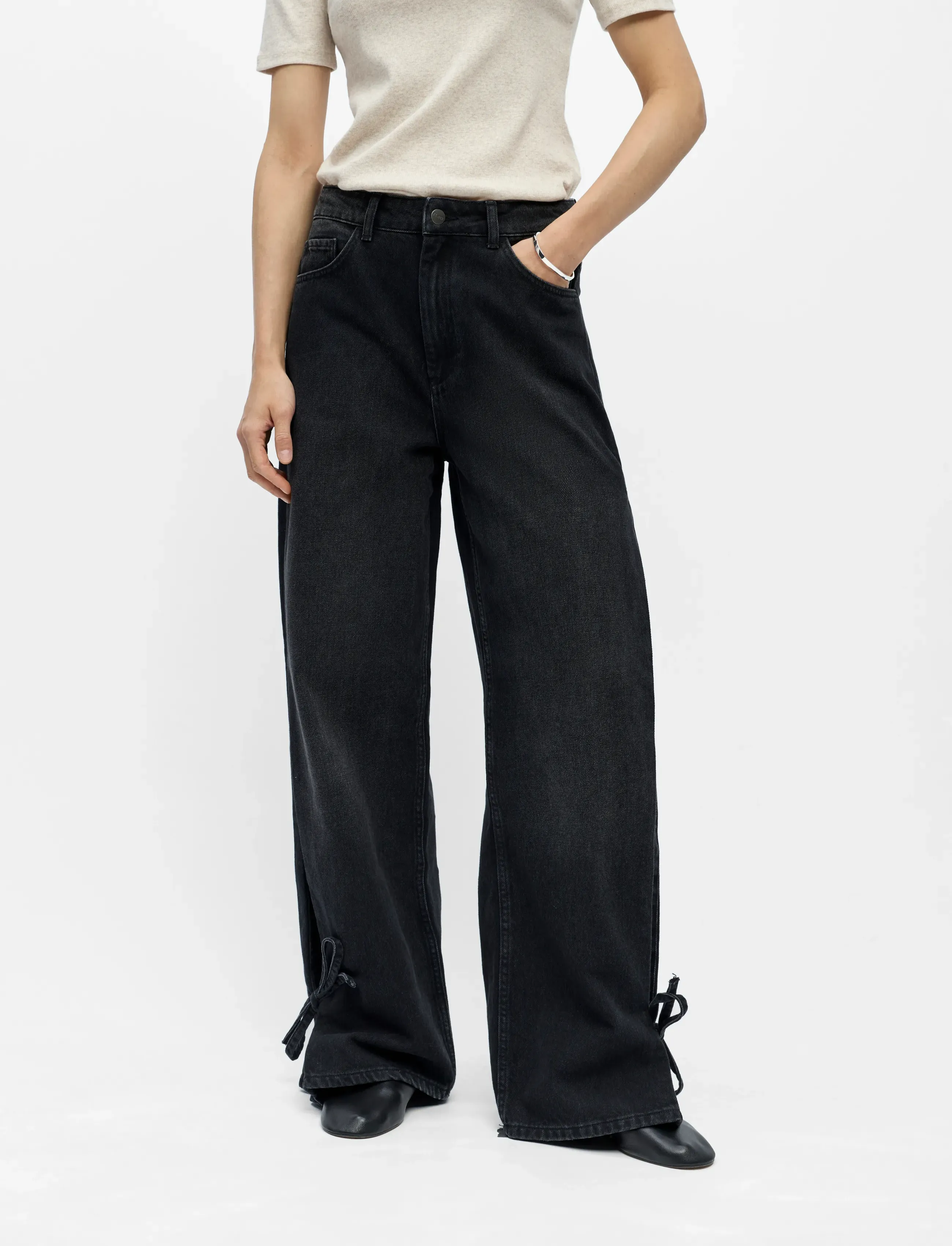 Object - OBJDANJA MW LO JEANS E REP - hosen mit weitem bein - black denim - 3