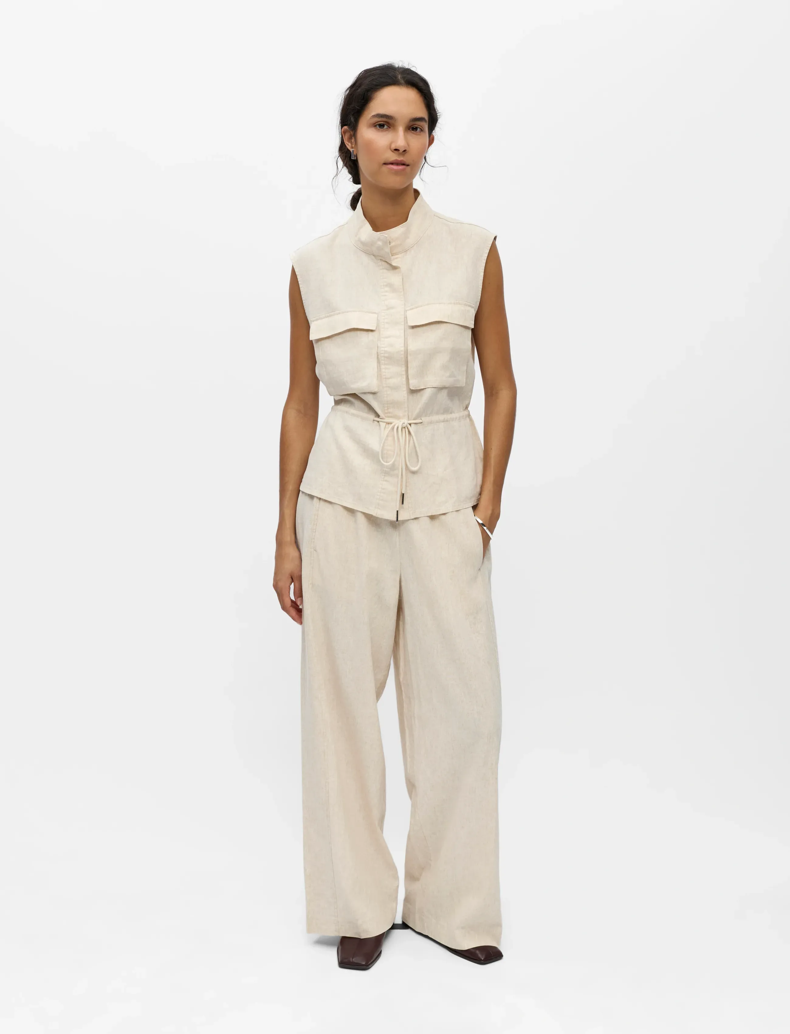 Object Objkadie Lo Waistcoat 145, 40, Cream, T-Shirts & Toppe > Uden Ærmer, Dame