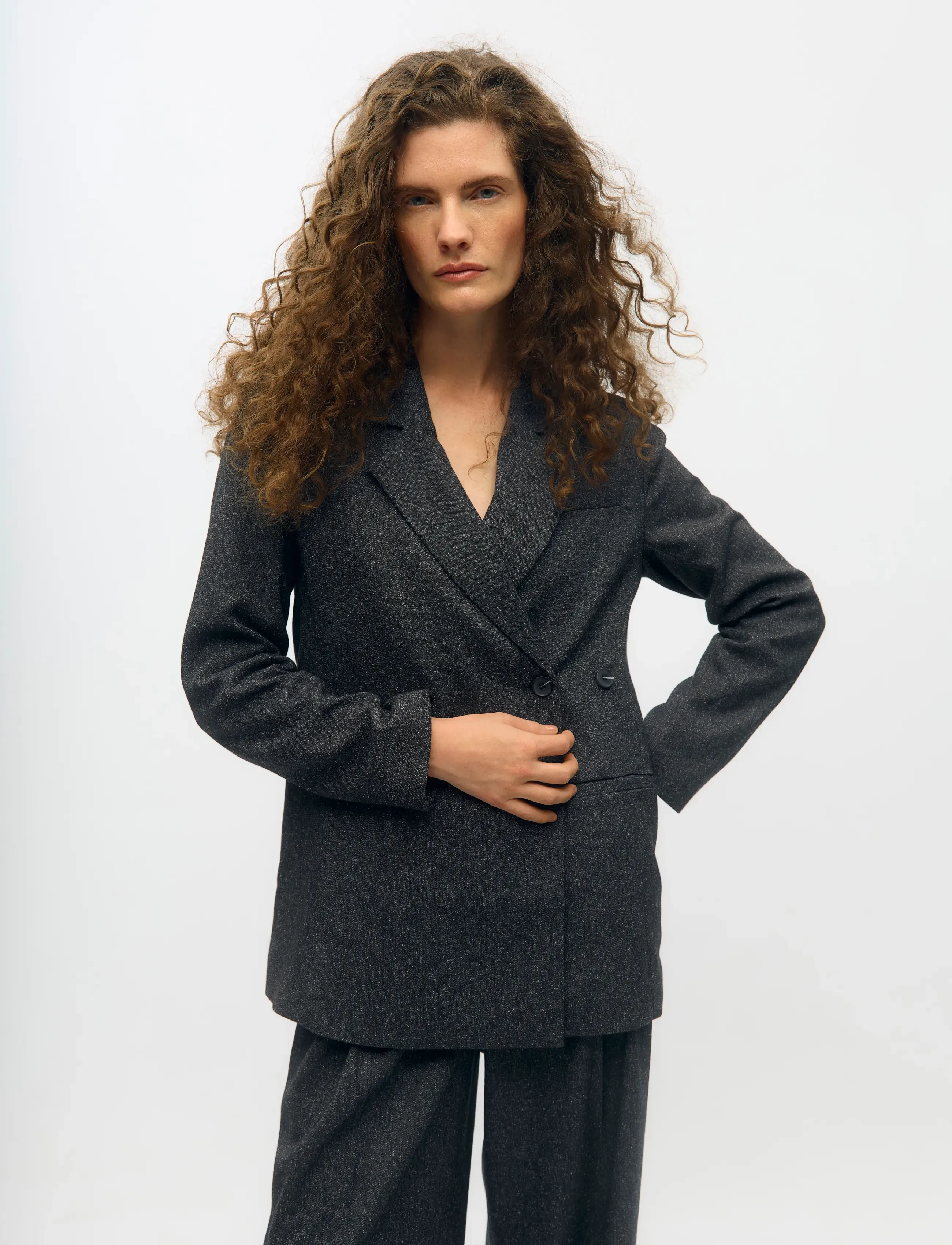 Object - OBJSANJA L/S WAISTED BLAZER NOOS - enkelknäppta kavajer - black - 2