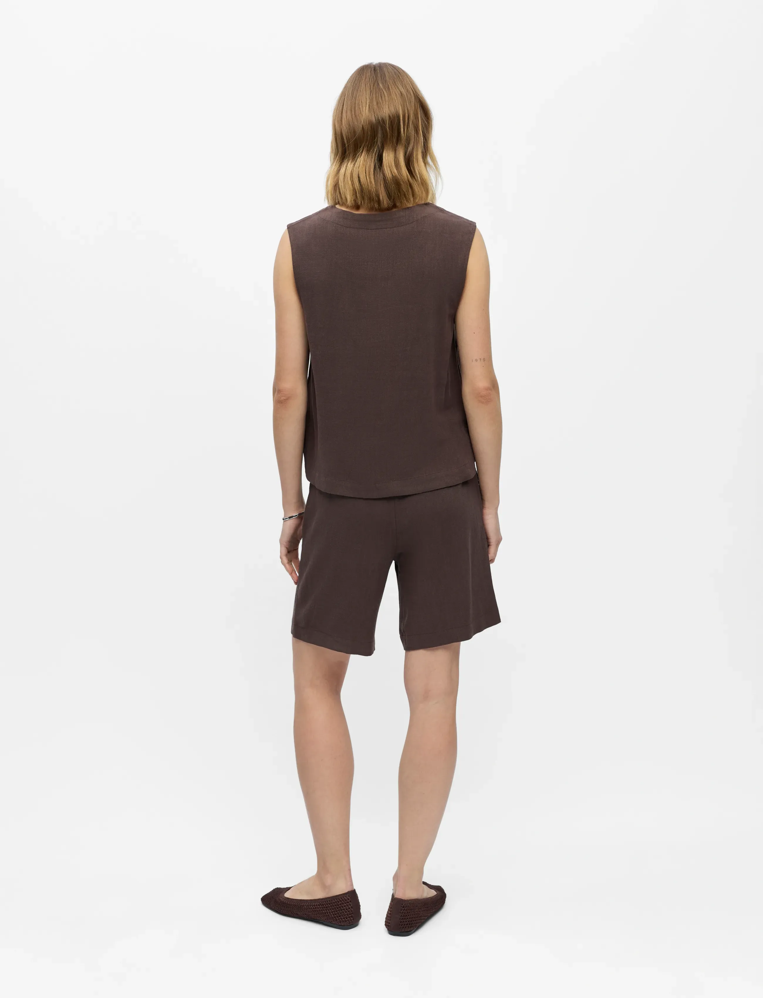 Object - OBJSANNE ROSIE S/L LO TOP NOOS - sleeveless tops - seal brown - 2